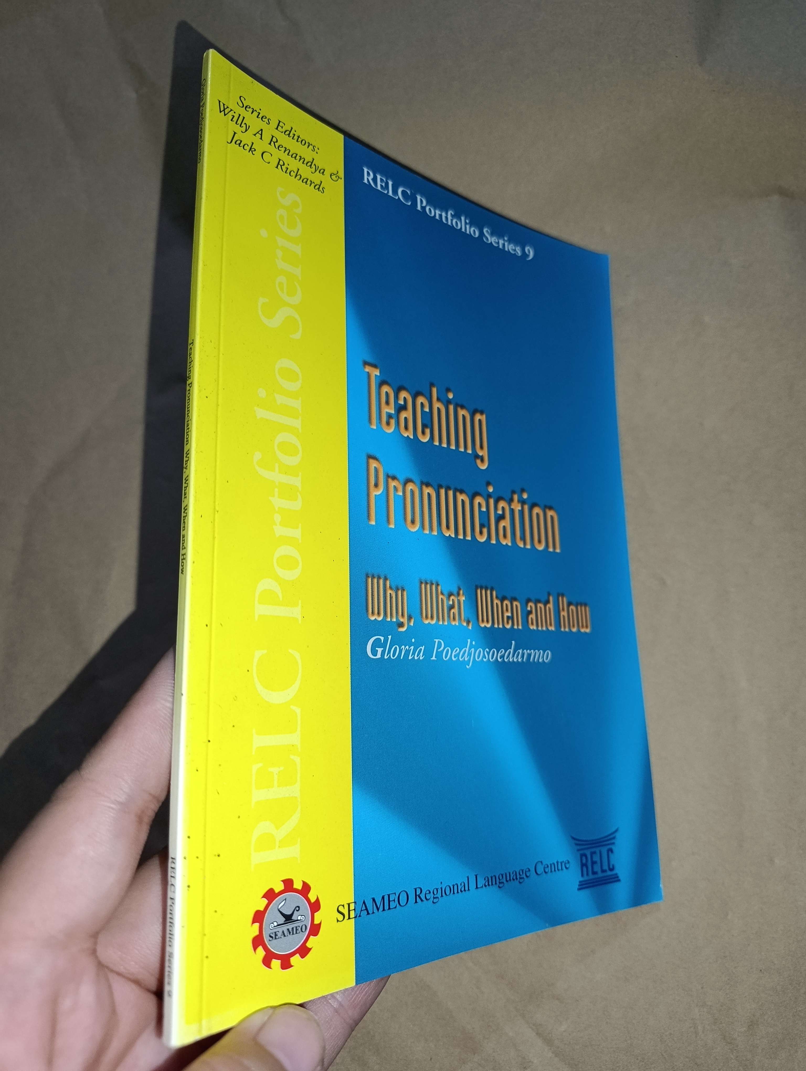 Teaching pronunciation why, what, when and how 2007 (Sách tự học tiếng Anh) Mới 80% GZB