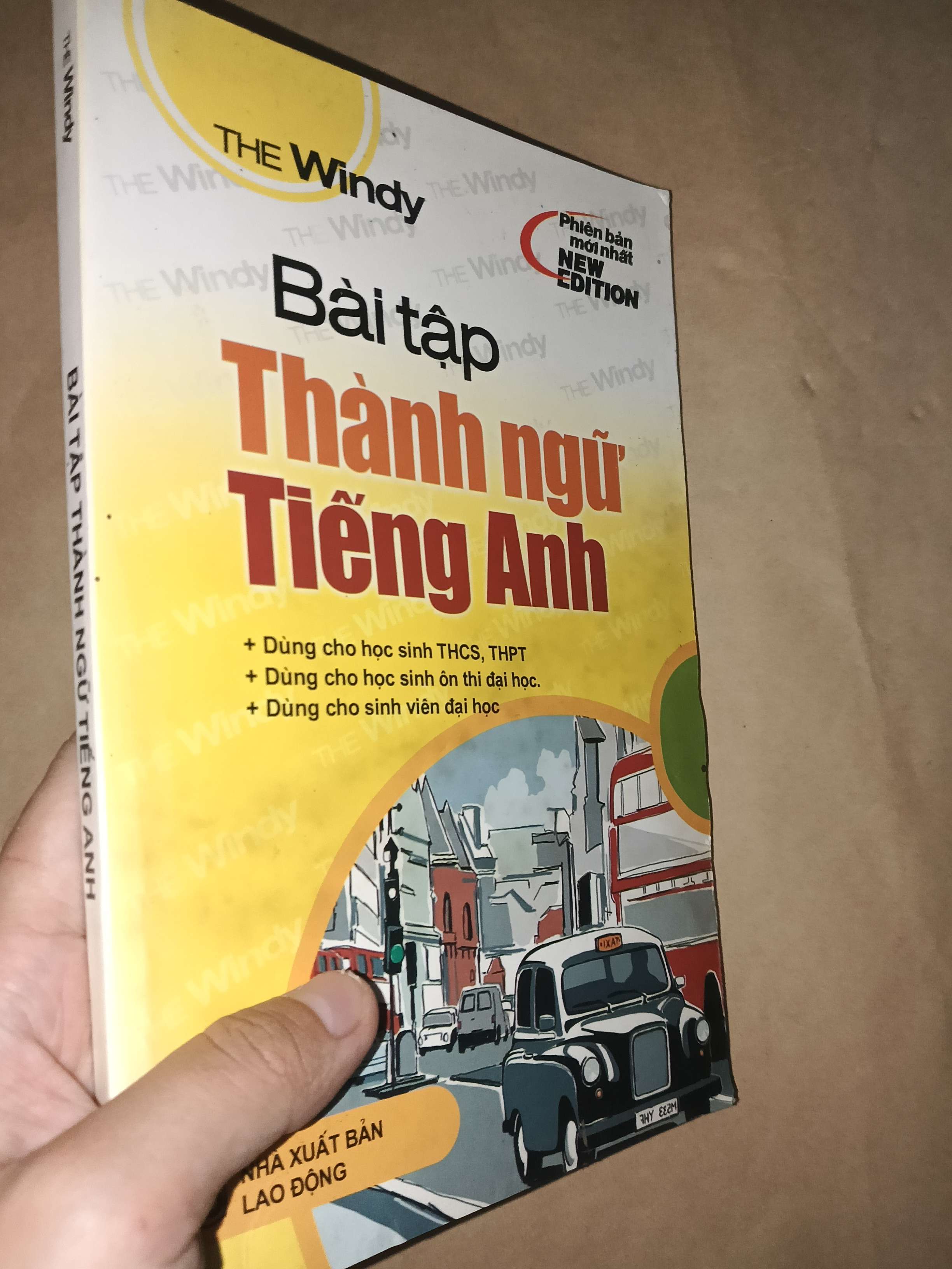 Bài tập thành ngữ tiếng Anh 2010 (Sách tự học tiếng Anh) Mới 80% GZB