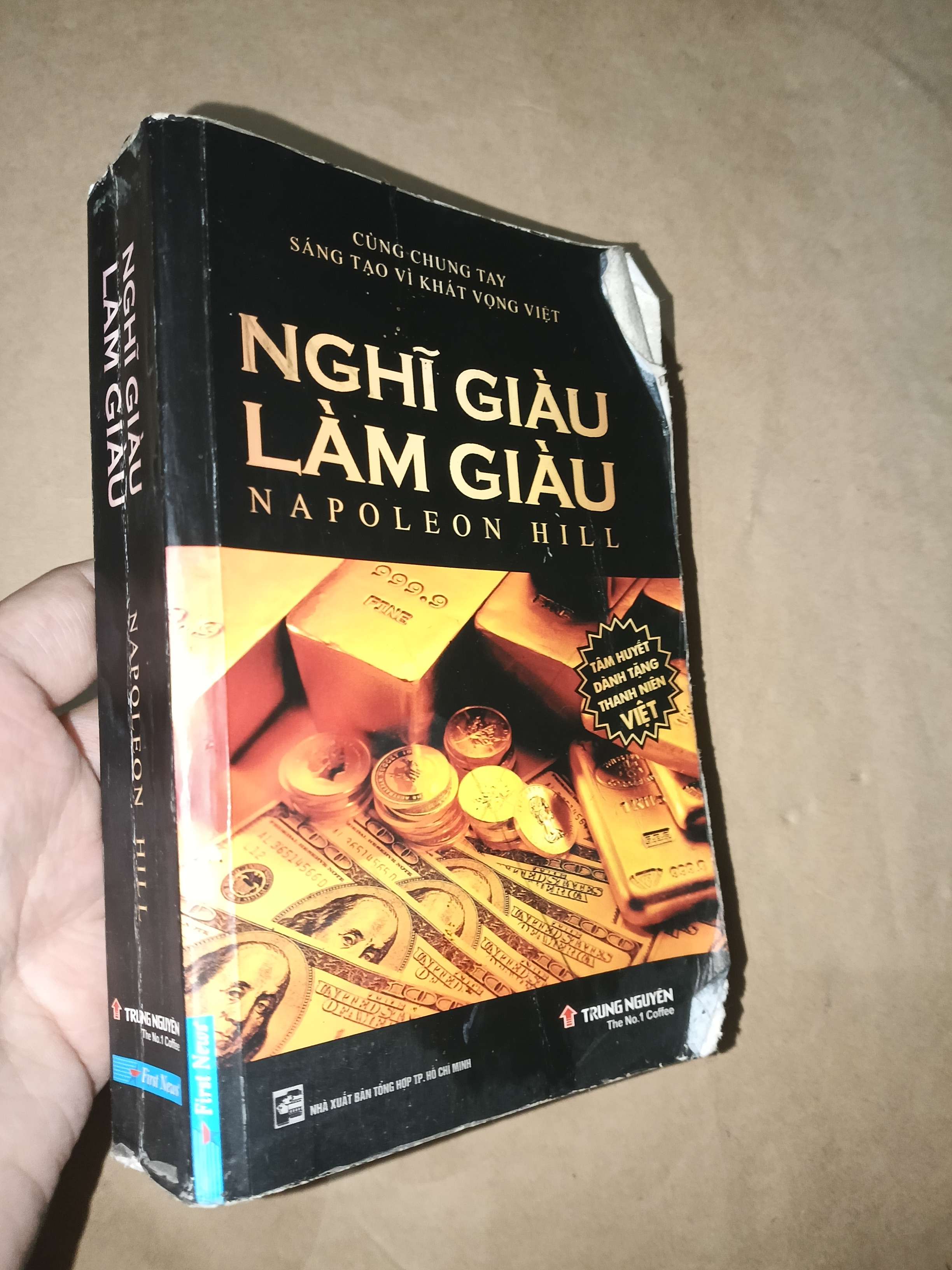 Nghĩ giàu làm giàu - Napoleon Hill 2012 (Sách kỹ năng) Mới 80% GZB