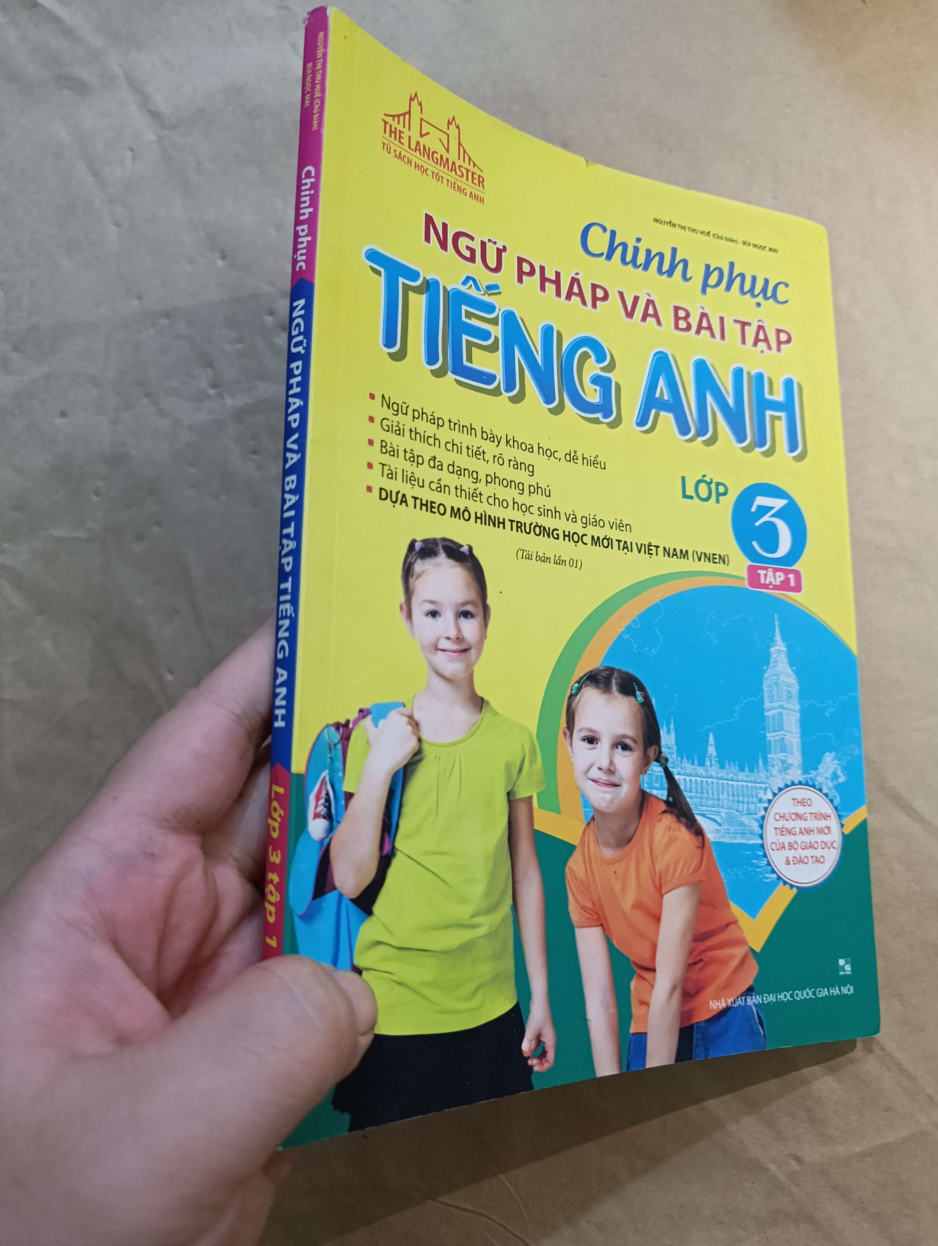 Chinh phục ngữ pháp và bài tập tiếng Anh lớp 3 tập 1 2019 (Sách tự học tiếng Anh) Mới 80% GZB