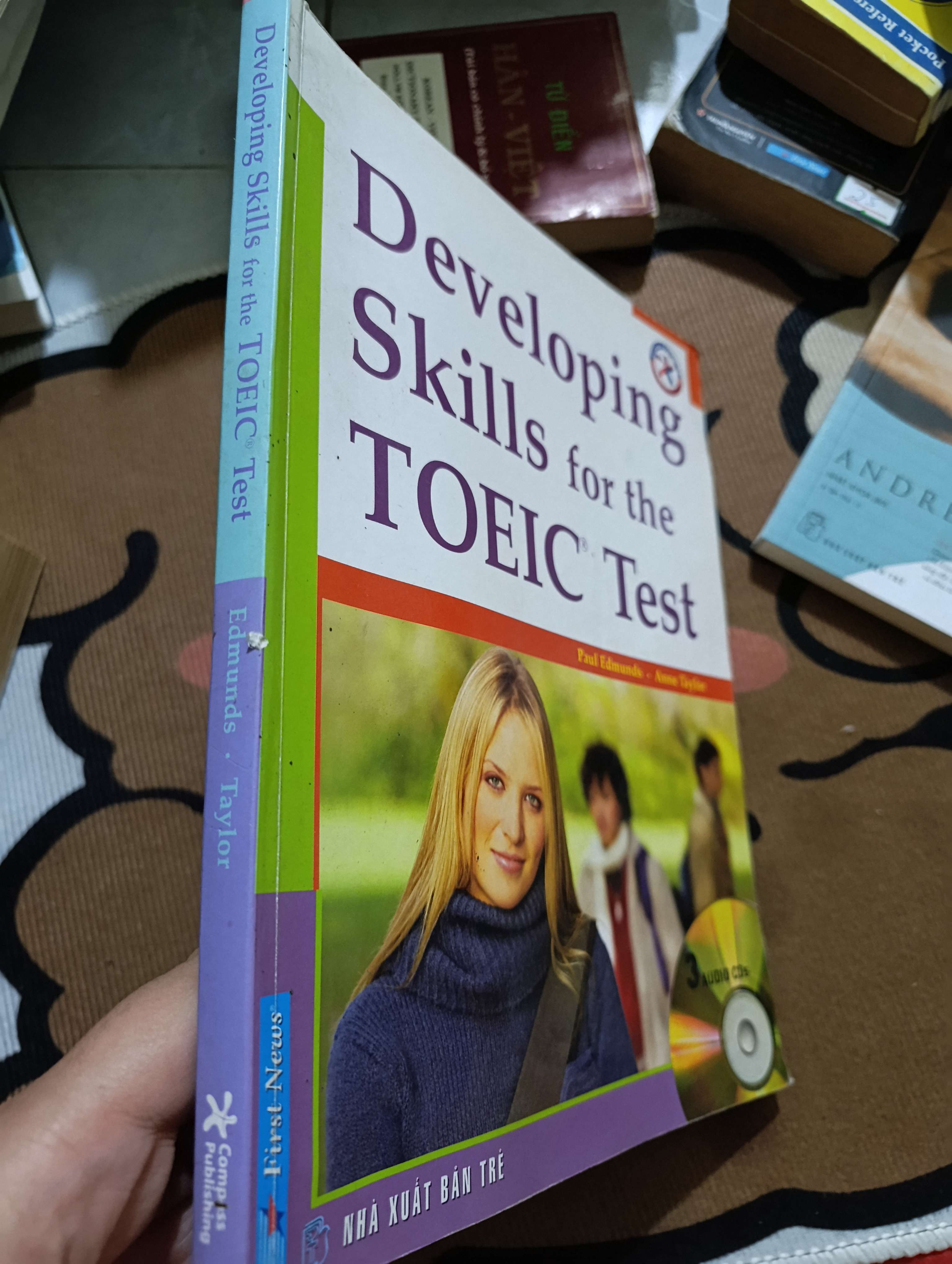 Developing skills for the Toeic test - Edmunds, Taylor 2010 (Sách tự học tiếng Anh) Mới 80% GZB