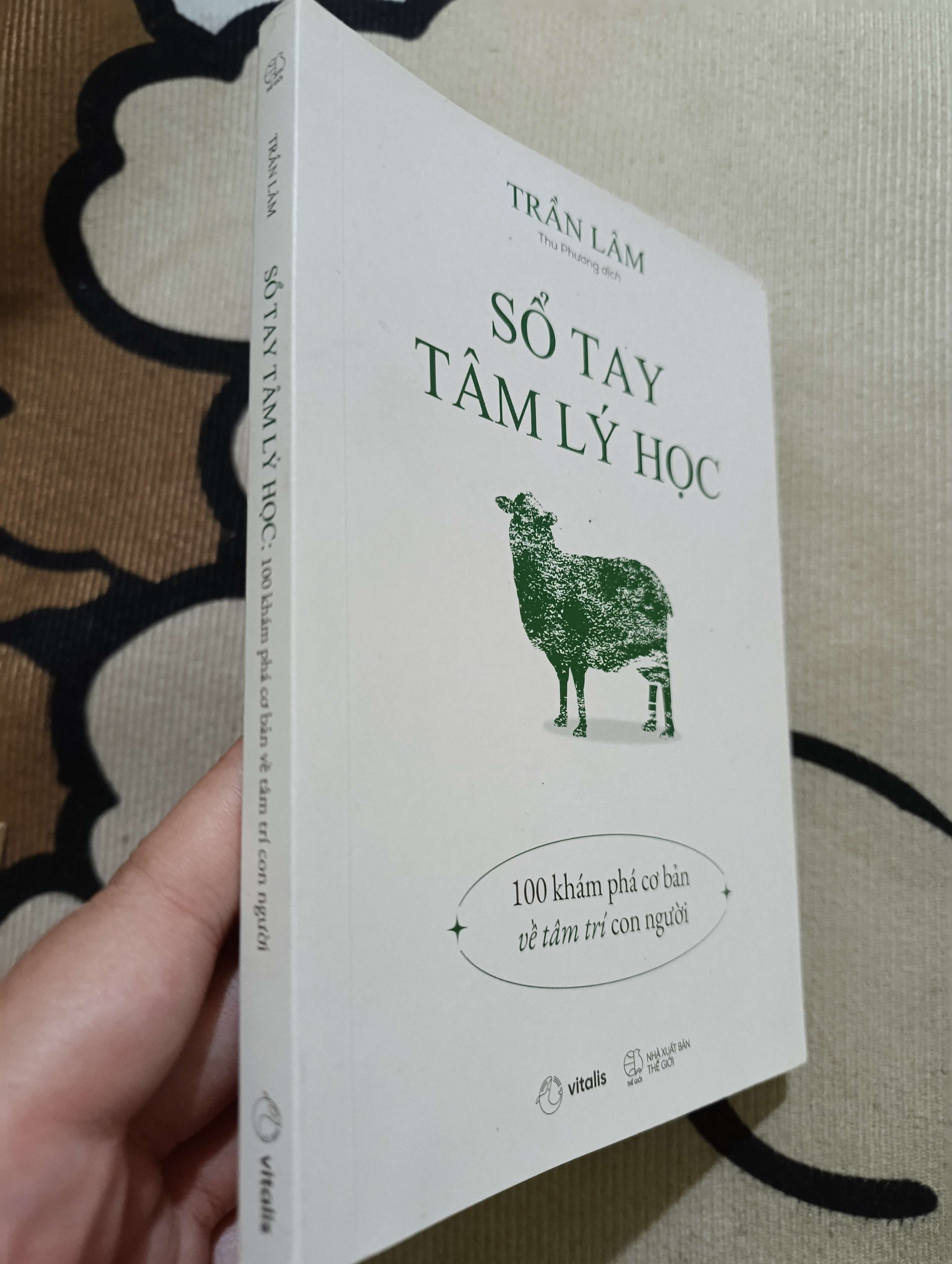 Sổ tay tâm lý học: 100 khám phá cơ bản về tâm trí con người - Trần Lâm 2025 (Sách tâm lý học - giới tính) Mới 80% GZB
