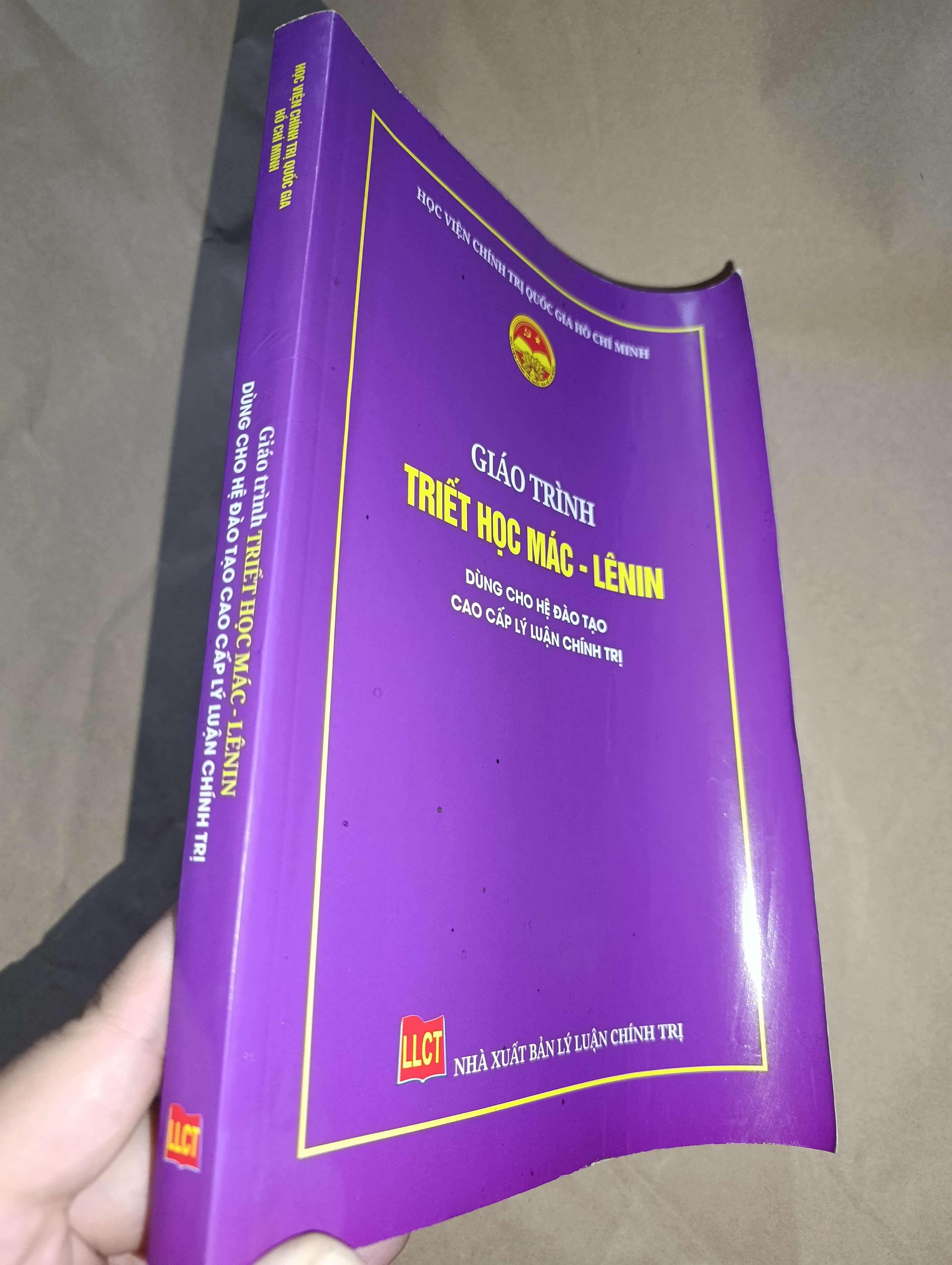 Giáo trình triết học Mác - Lênin dùng cho hệ đào tạo cao cấp lý luận chính trị 2022 (Giáo trình đại học - cao đẳng) Mới 80% GZB