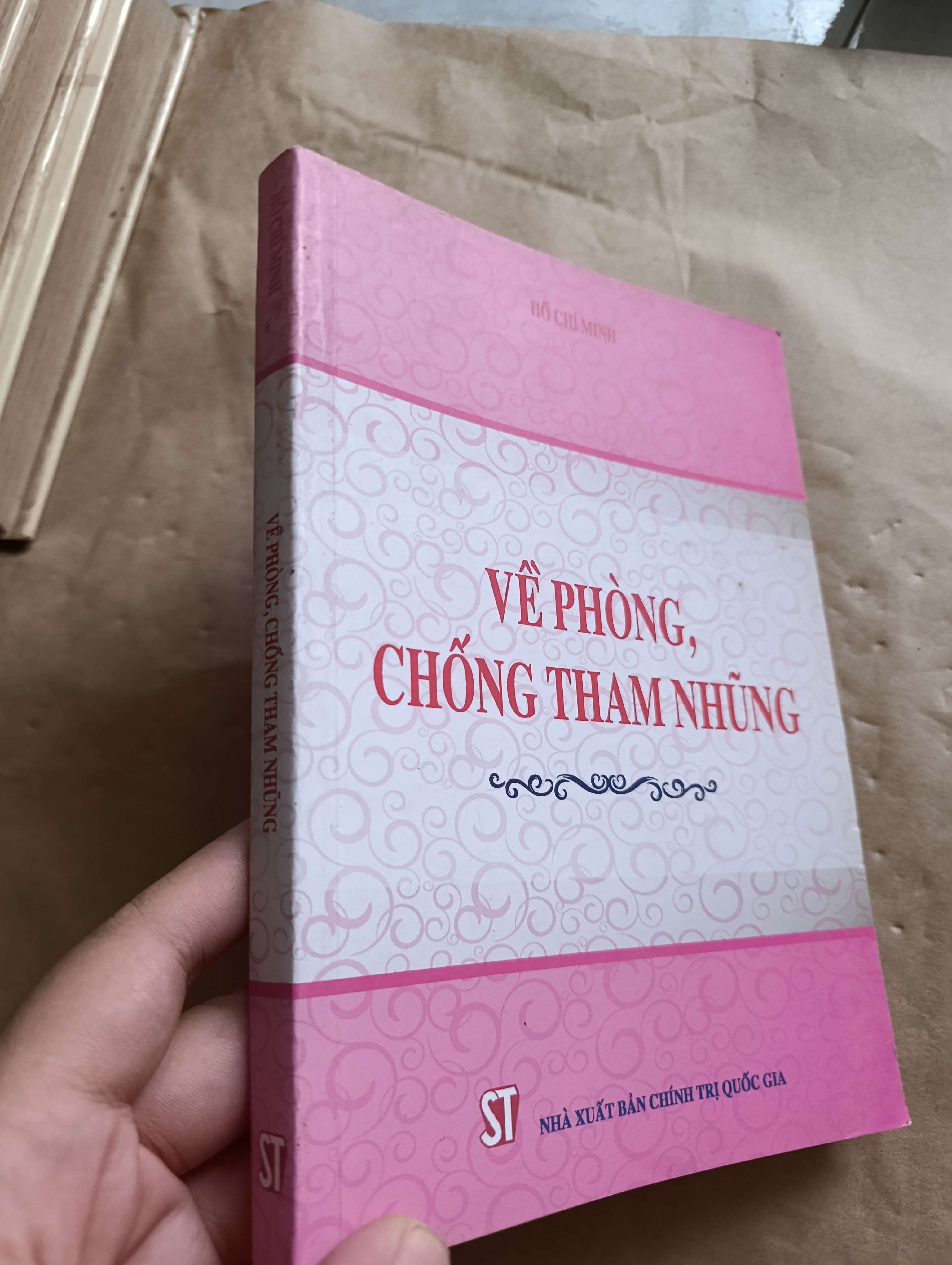 Về phòng, chống tham nhũng 2015 (Sách chính trị - pháp lý) Mới 80% GZB
