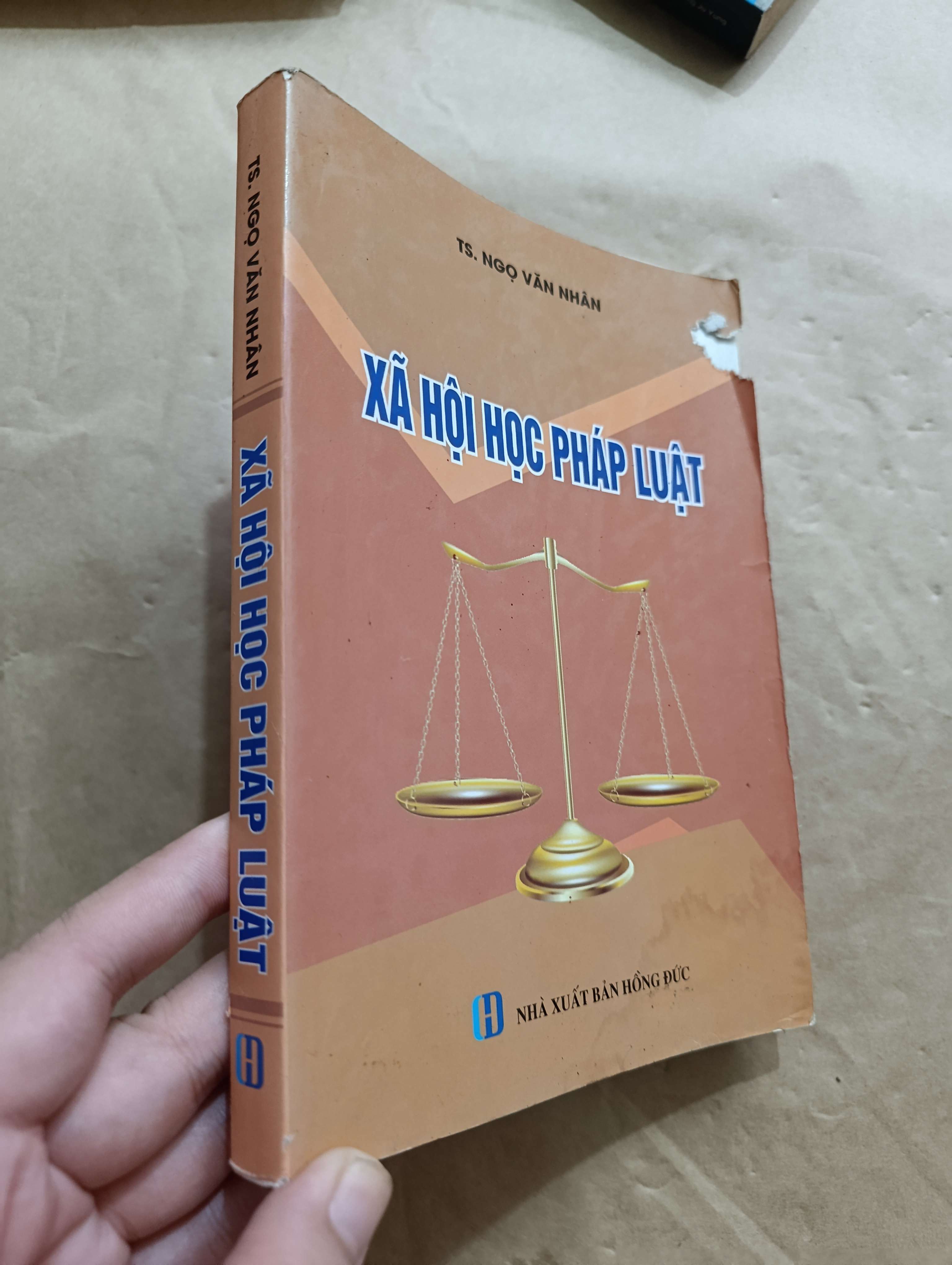Xã hội học pháp luật - Ngọ Văn Nhân 2012 (Sách chính trị - pháp lý) Mới 80% GZB