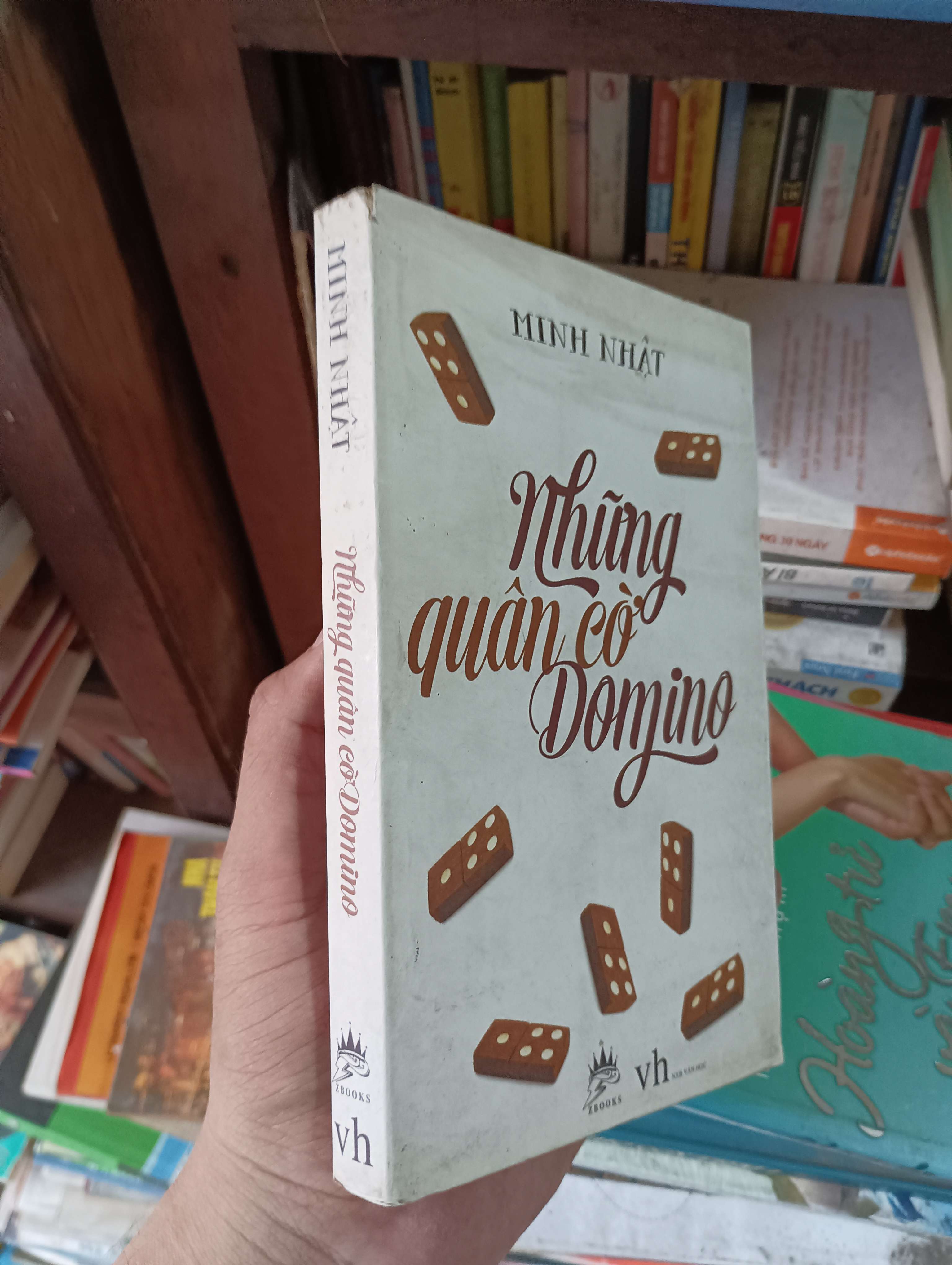 Những Quân Cờ Domino - Minh Nhật 2014 Mới 80% (Sách văn học) OKBK1T3