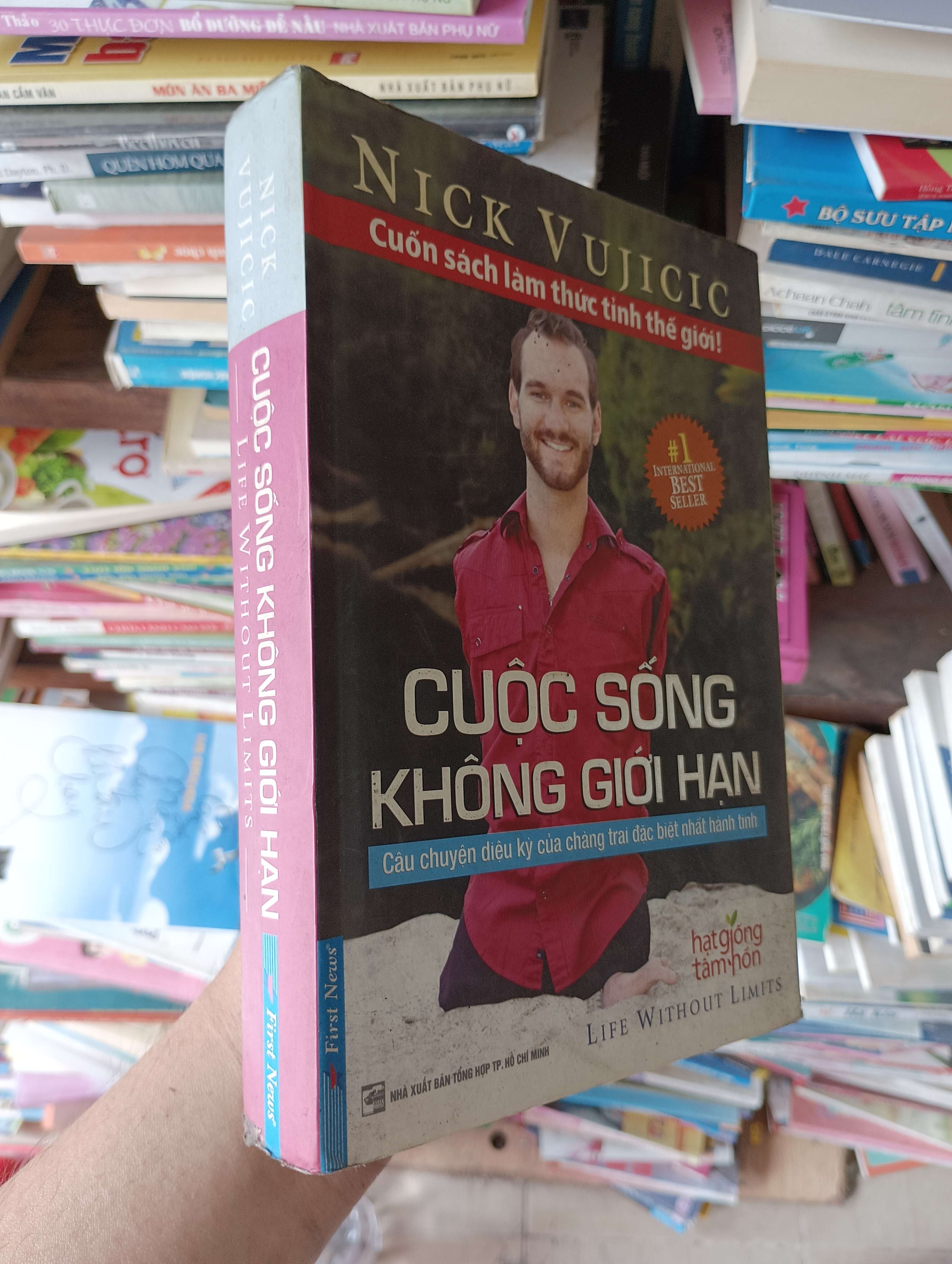 Cuộc Sống Không Giới Hạn (Life Without Limits) - Nick Vujicic 2010 Mới 80% (Kỹ năng sống) OKBK1T1