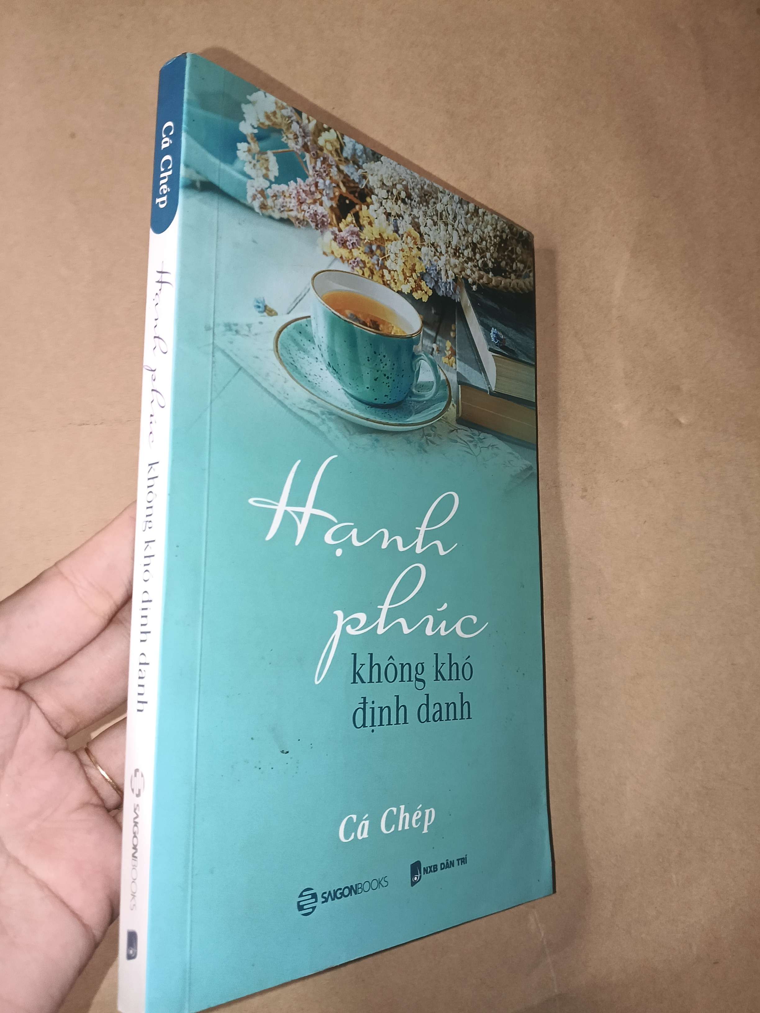 Hạnh phúc không khó định danh - Cá Chép 2021 mới 80% (Sách kỹ năng) GZB