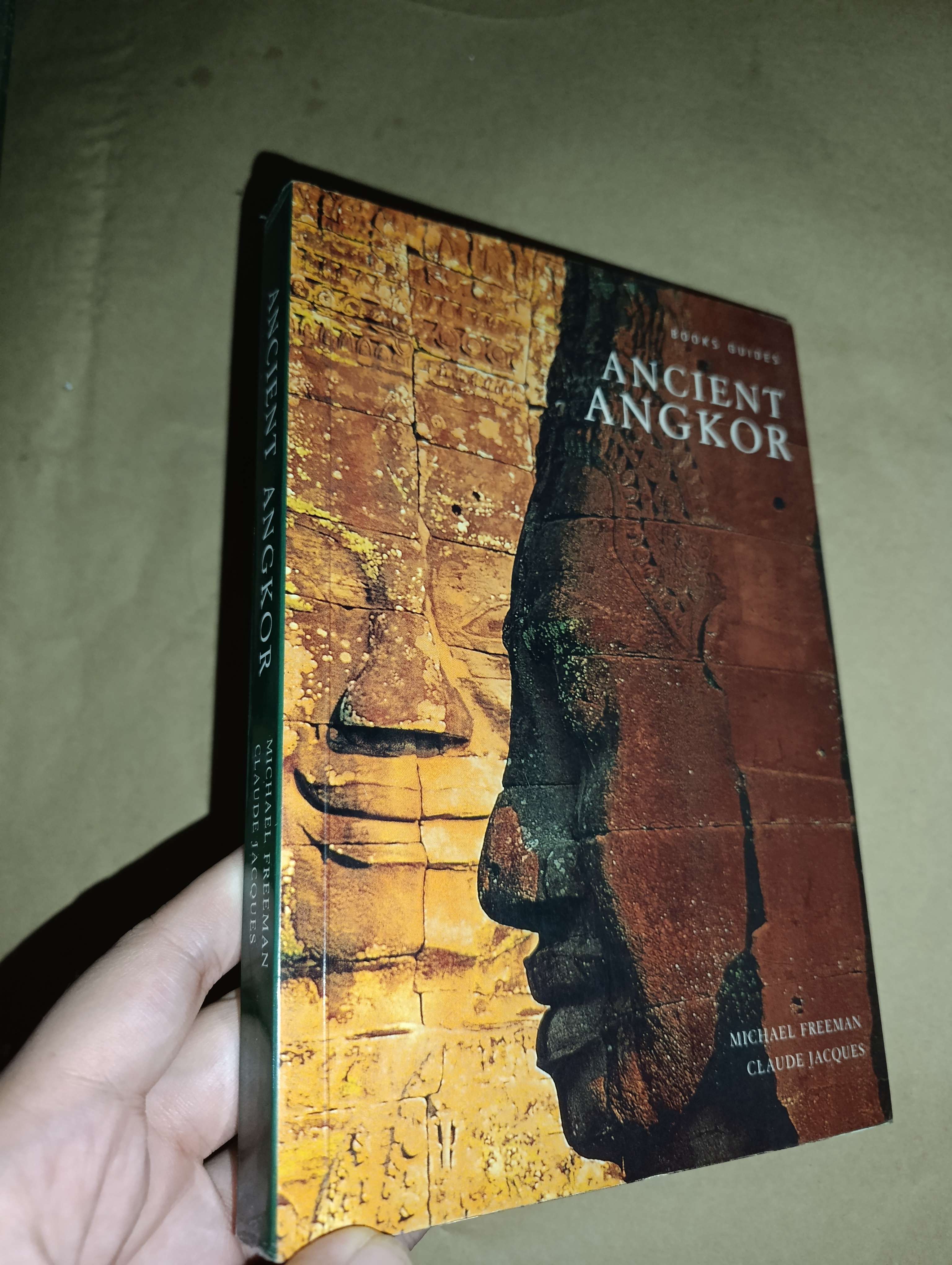 Ancient Angkor - Michael Freeman, Claude Jacques 1999 mới 80% (Sách ngoại) GZB