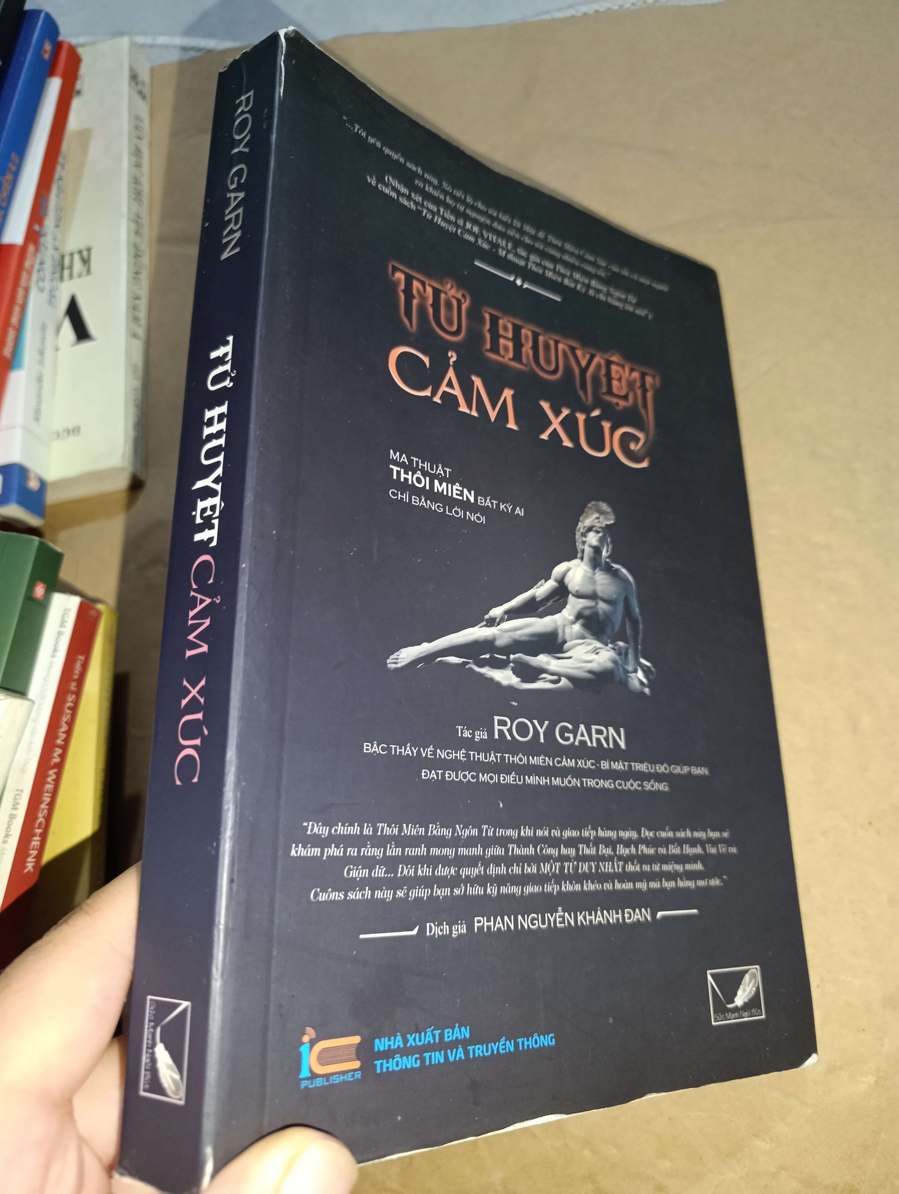 Tử huyệt cảm xúc - Roy Garn 1960 mới 70% tróc gáy, tróc bìa (Sách tâm lý học - giới tính) GZB