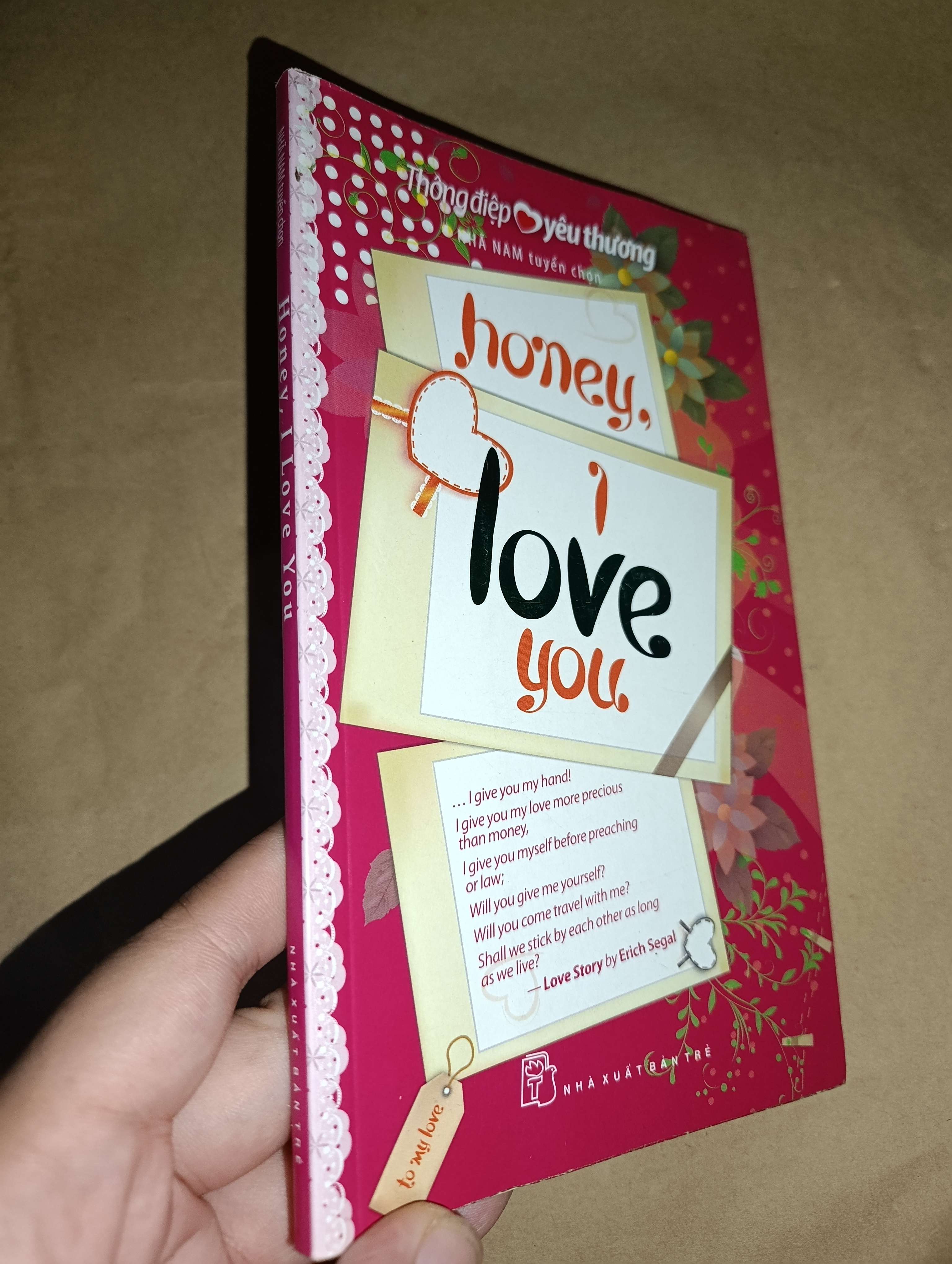 Honey, I love you 2012 mới 80% (Sách văn học) GZB
