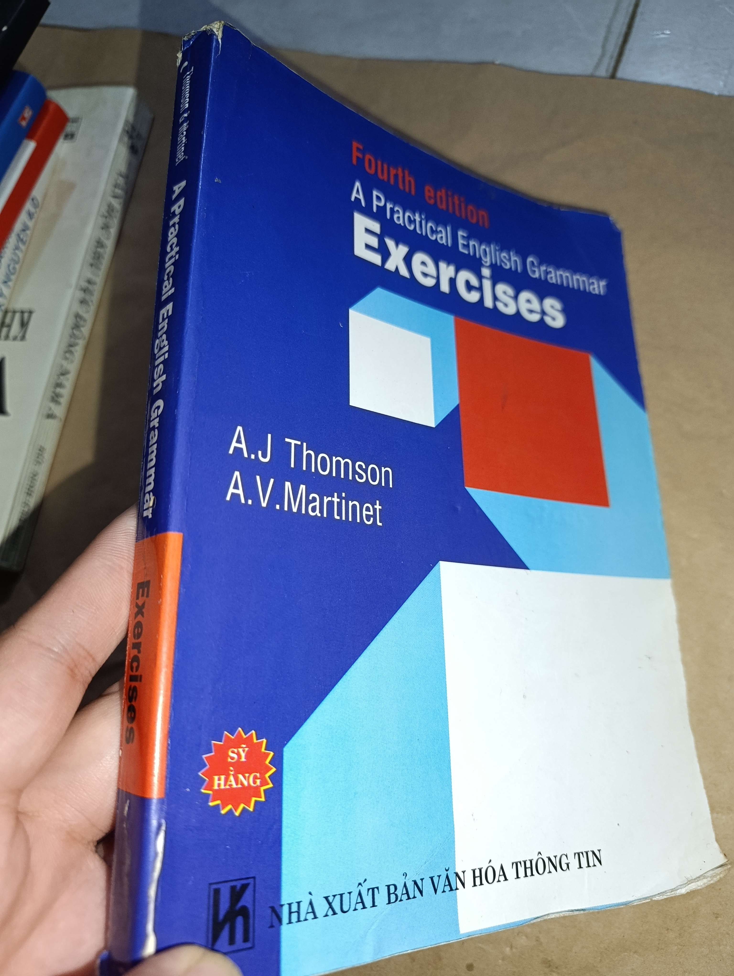 A Practical English Grammar Exercises - A.J Thomson, A.V.Martinet 2010 mới 70% tróc gáy (Sách tự học tiếng Anh) GZB