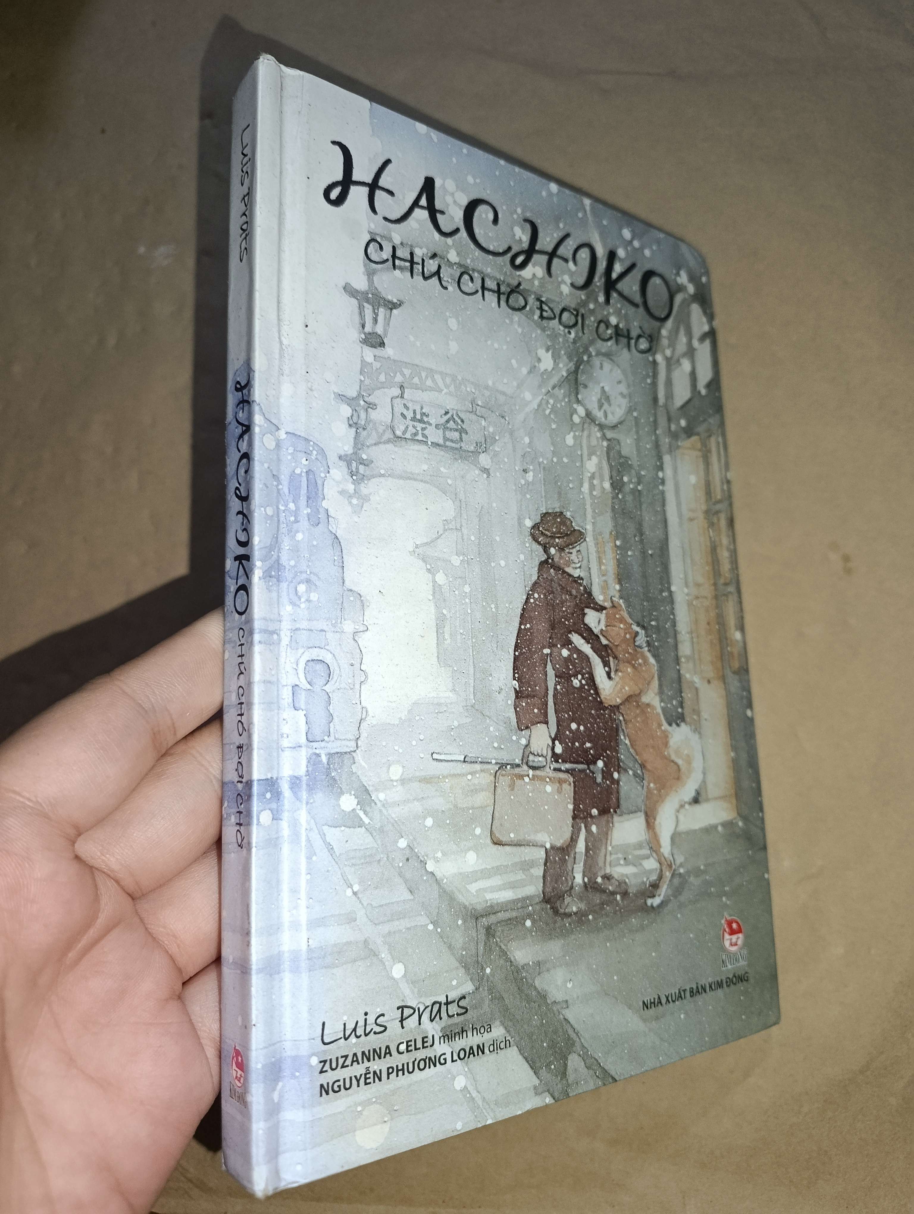 Hachiko chú chó đợi chờ - Luis Prats 2016 bìa cứng mới 80% (Sách văn học) GZB