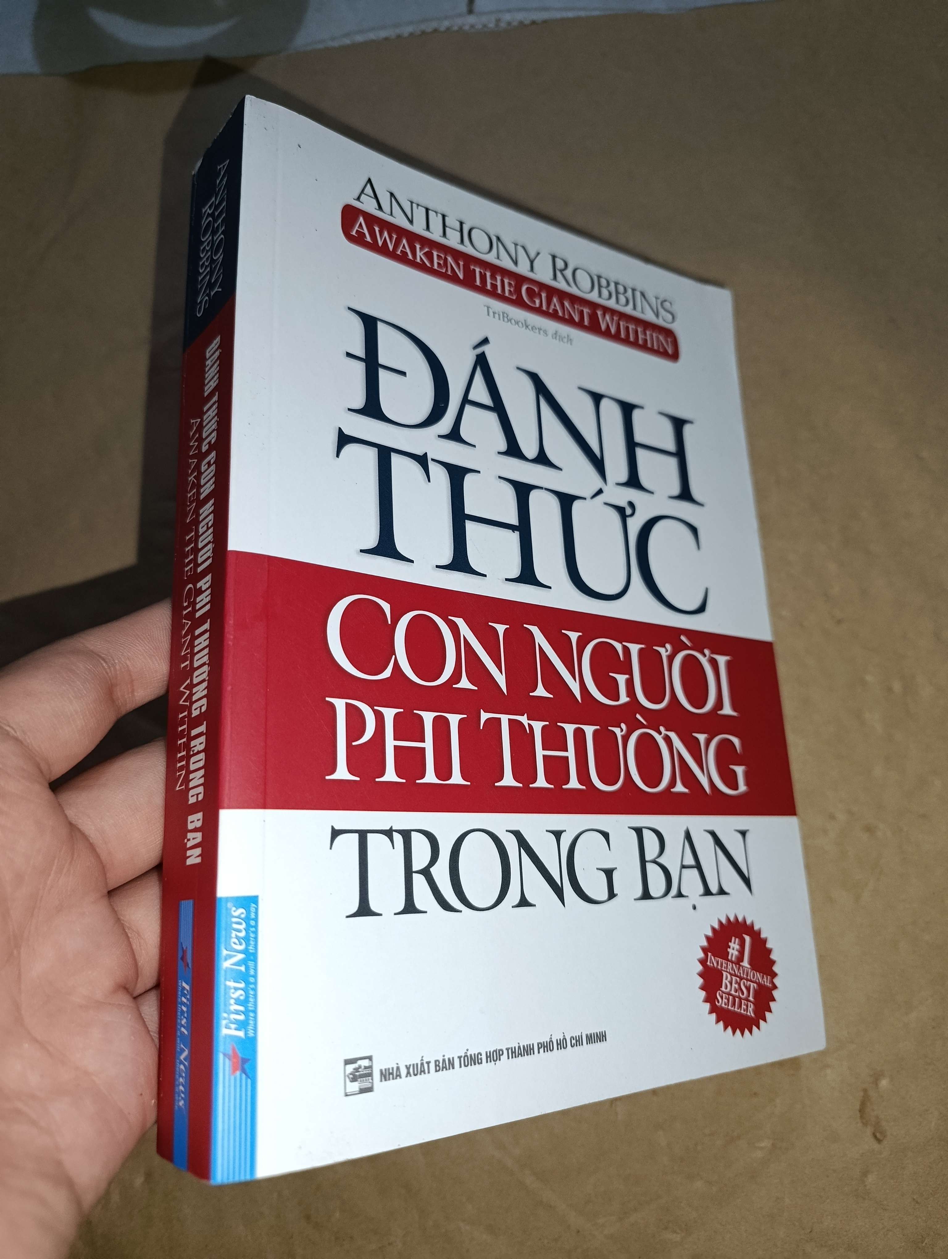 Đánh thức con người phi thường trong bạn - Anthony Robbins 2020 mới 80% (Sách kỹ năng) GZB