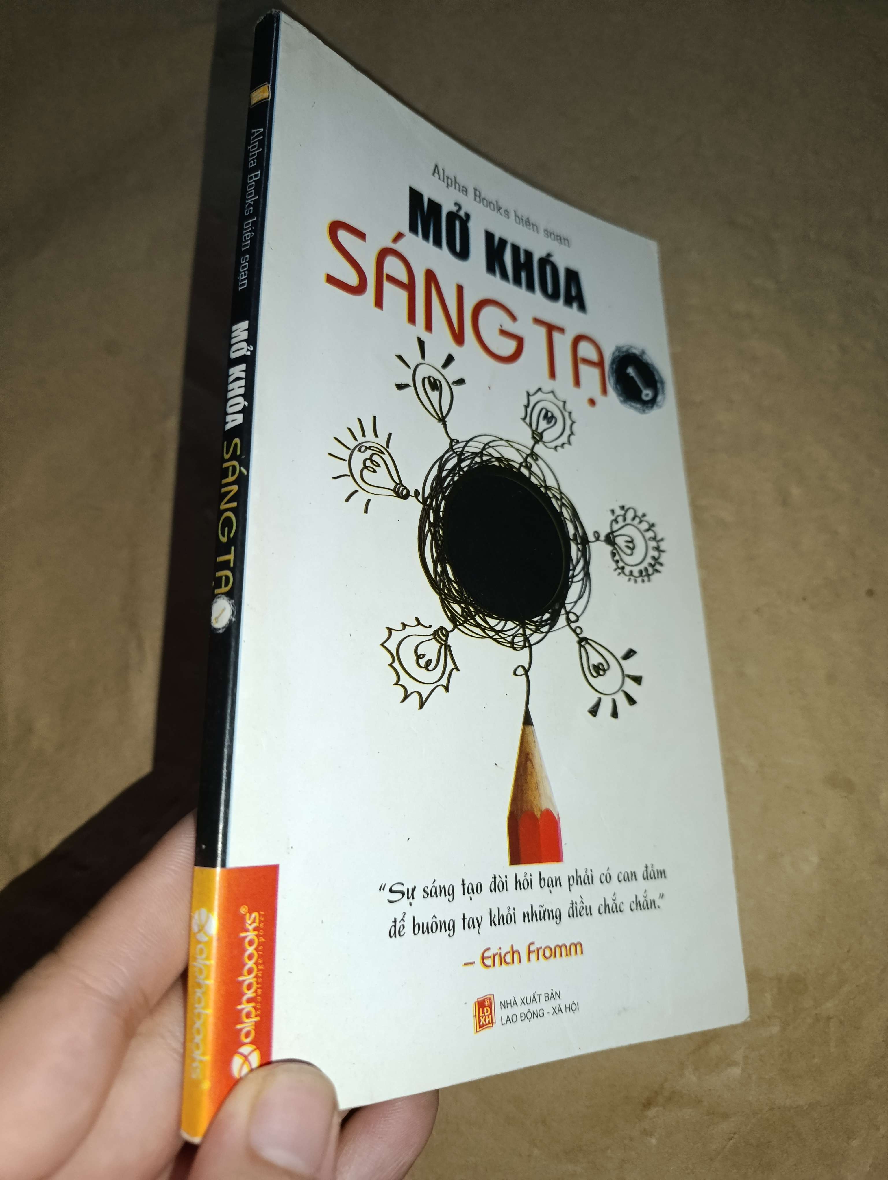 Mở khóa sáng tạ 2013 mới 80% (Sách kỹ năng) GZB