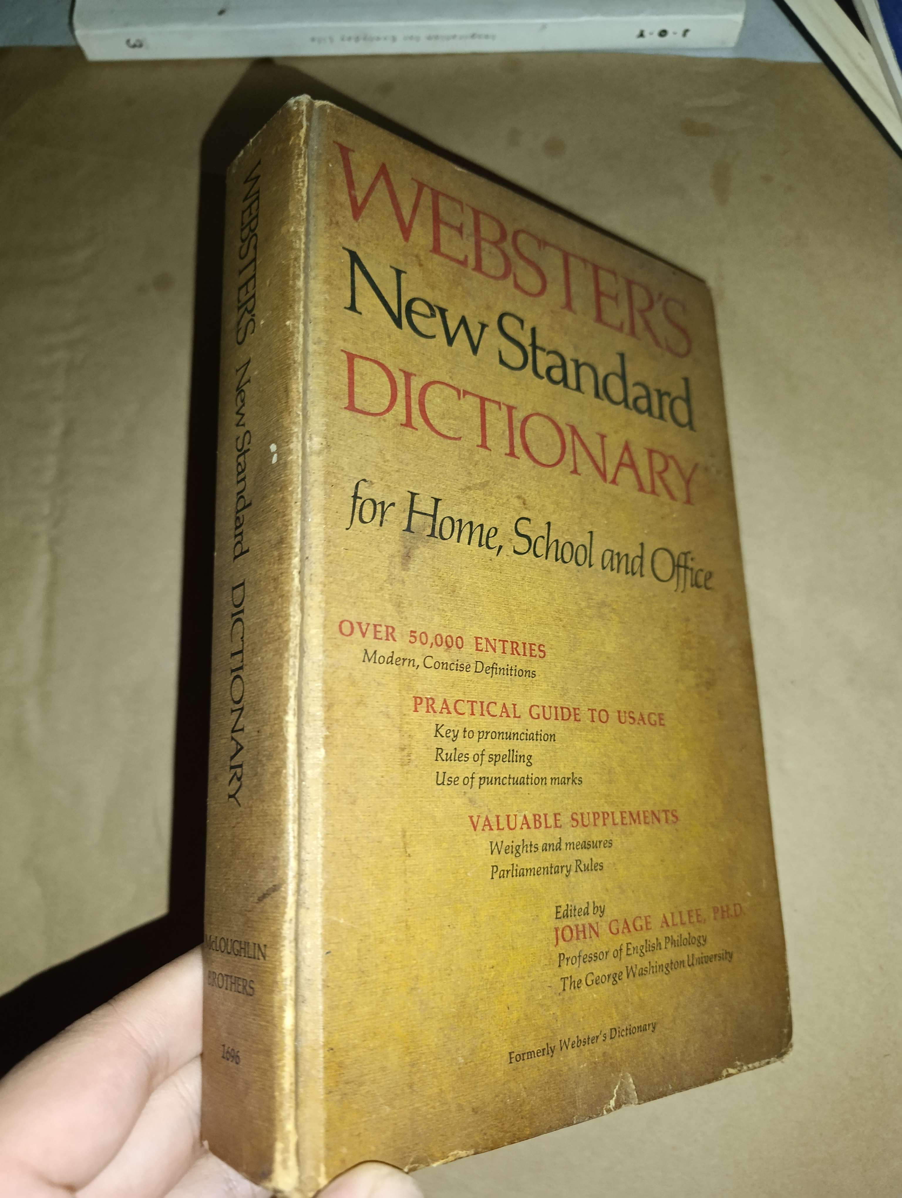 Webster's new standard dictionary for home, school and office 1963 bìa cứng mới 70% tróc bìa, có chữ (Sách tự học tiếng Anh) GZB