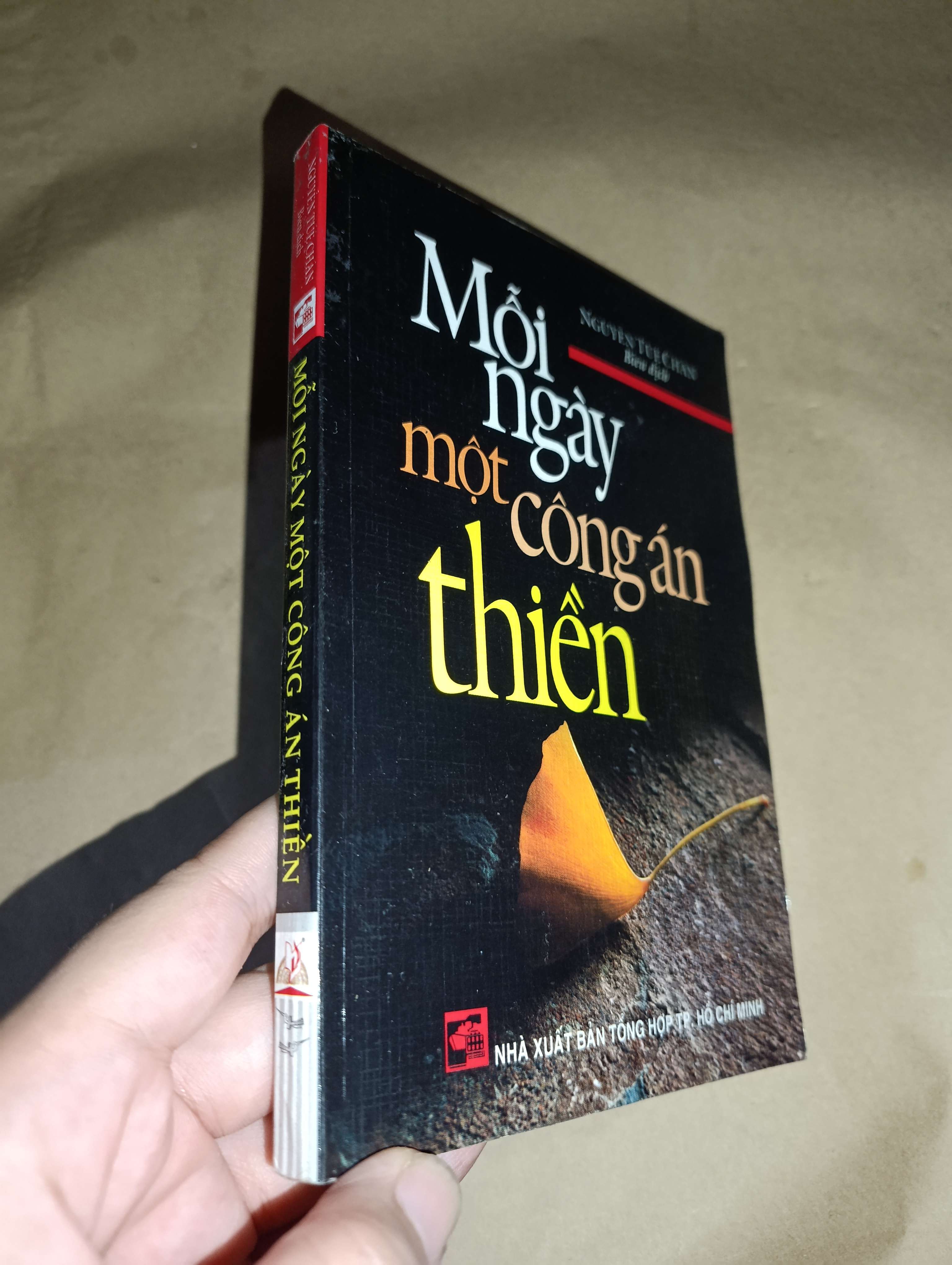 Mỗi ngày một công án thiền - Nguyễn Tuệ Chân 2008 mới 80% (Sách tôn giáo - tâm linh) GZB