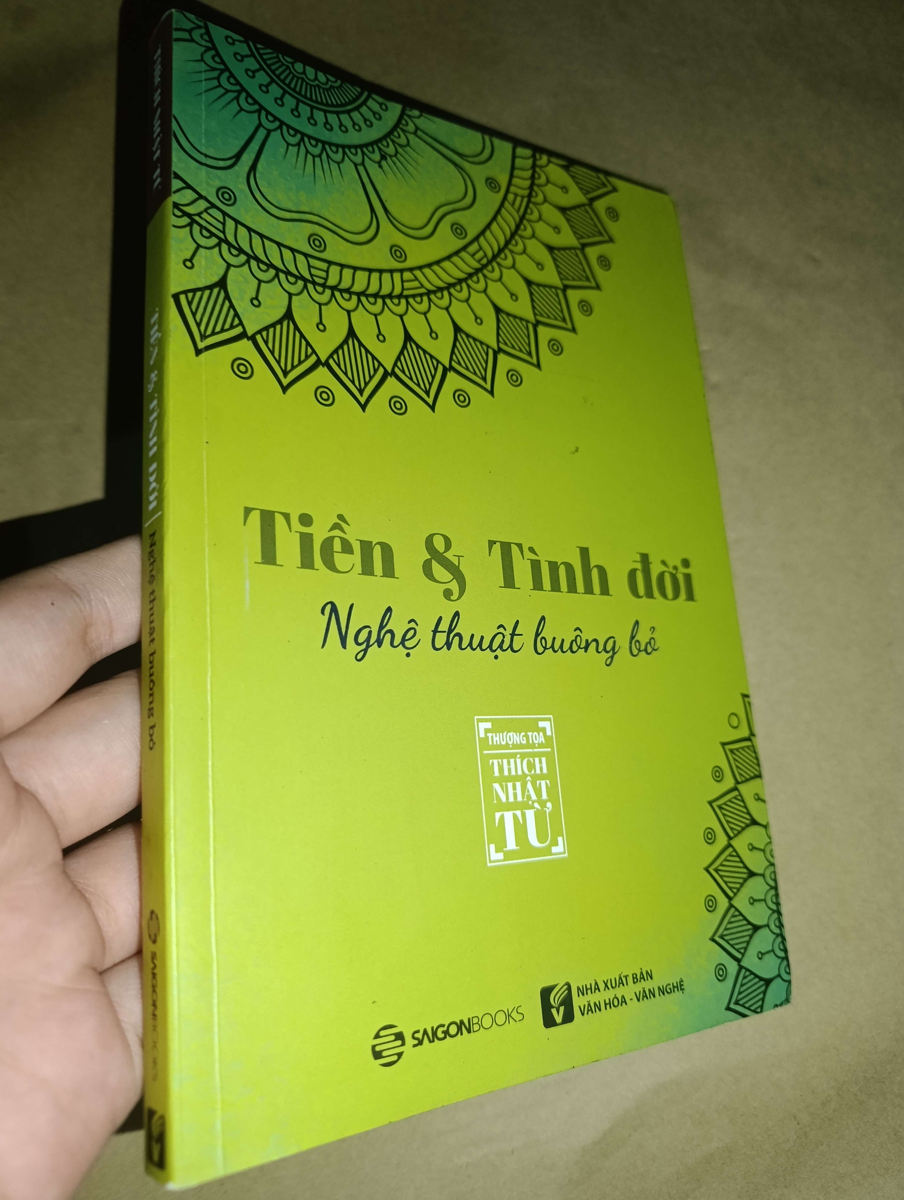 Tiền & tình đời nghệ thuật buông bỏ - Thích Nhật Từ 2018 mới 80% (Sách tôn giáo - tâm linh) GZB