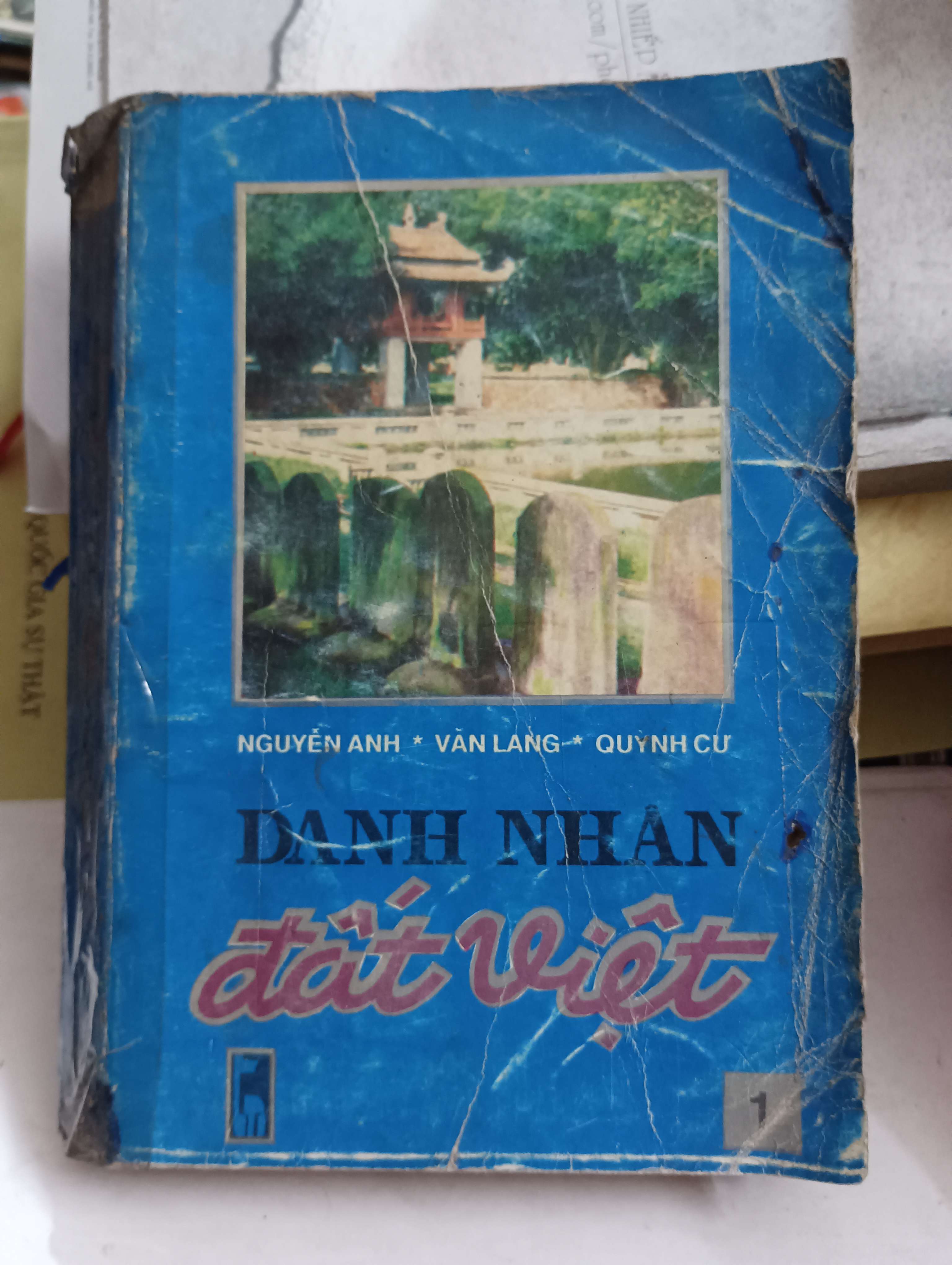 Danh nhân đất Việt (Tập 1) - Nguyễn Anh, Văn Lang, Quỳnh Cư Mới 70% (Sách văn học) OKB-K8T4