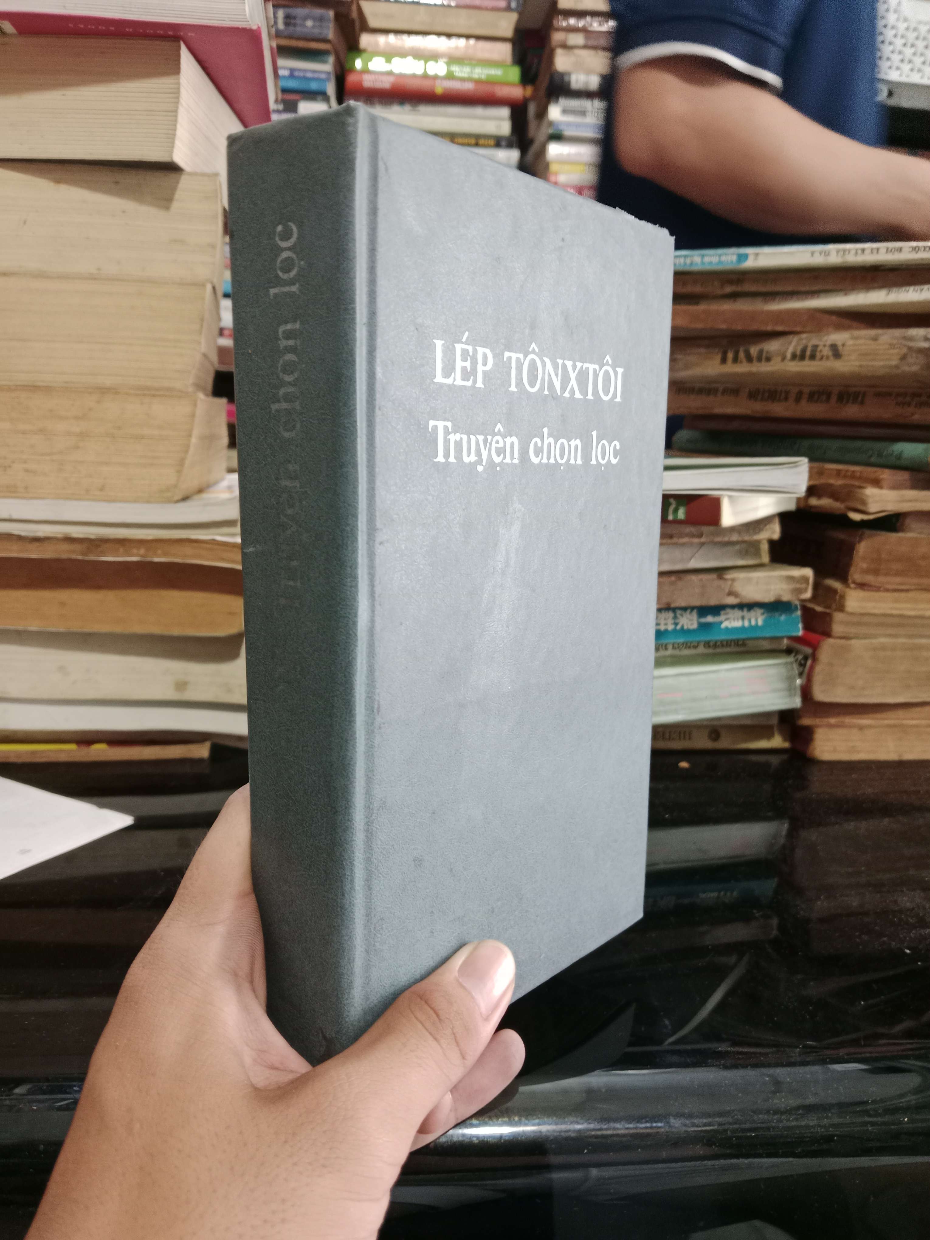 Truyện chọn lọc - Lép Tônxtôi 1986 bìa cứng mới 80% (Sách văn học) KSX