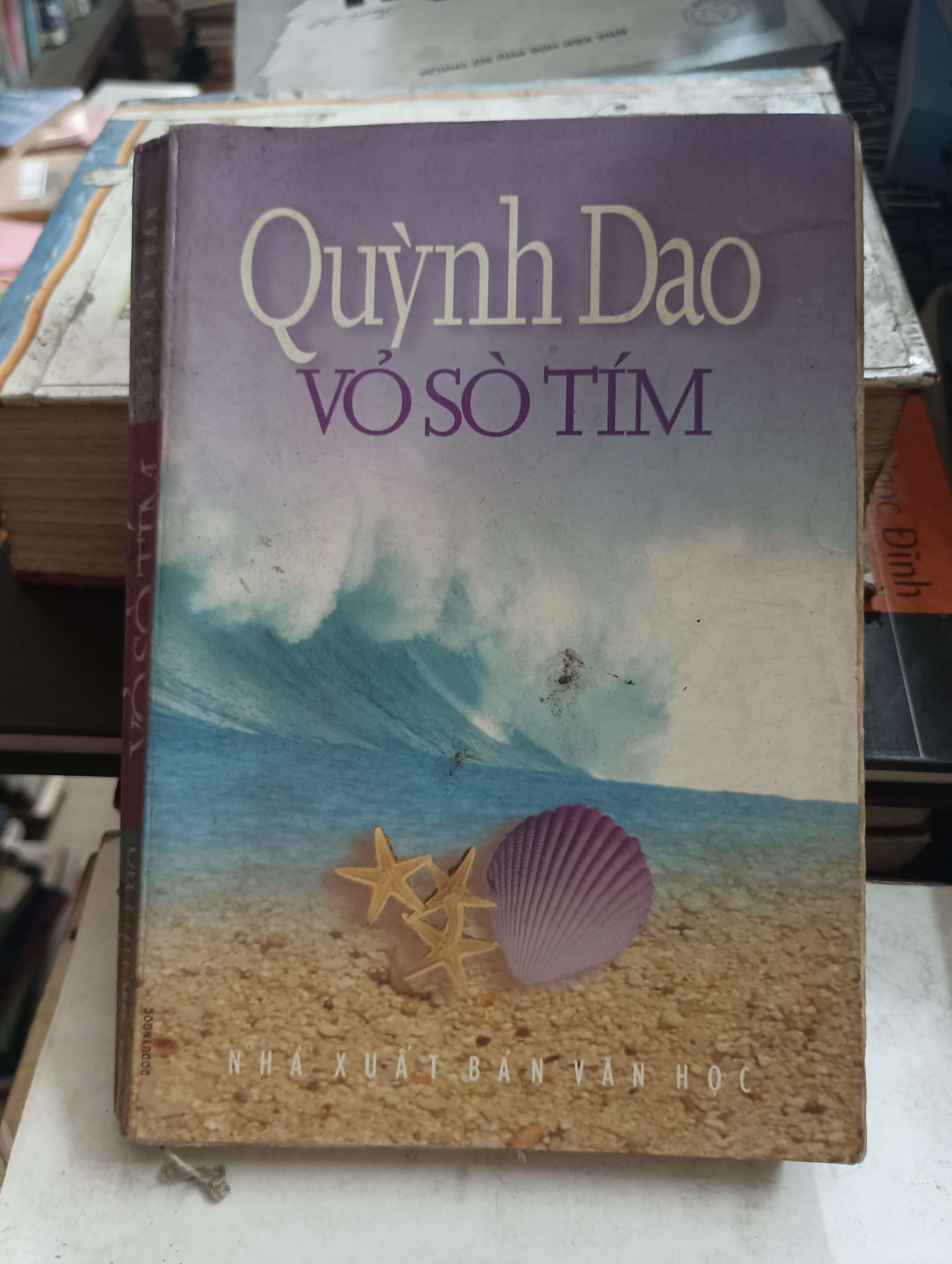 Vỏ Sò Tím - Quỳnh Dao Mới 80% (Tiểu Thuyết) OKB-K8T5