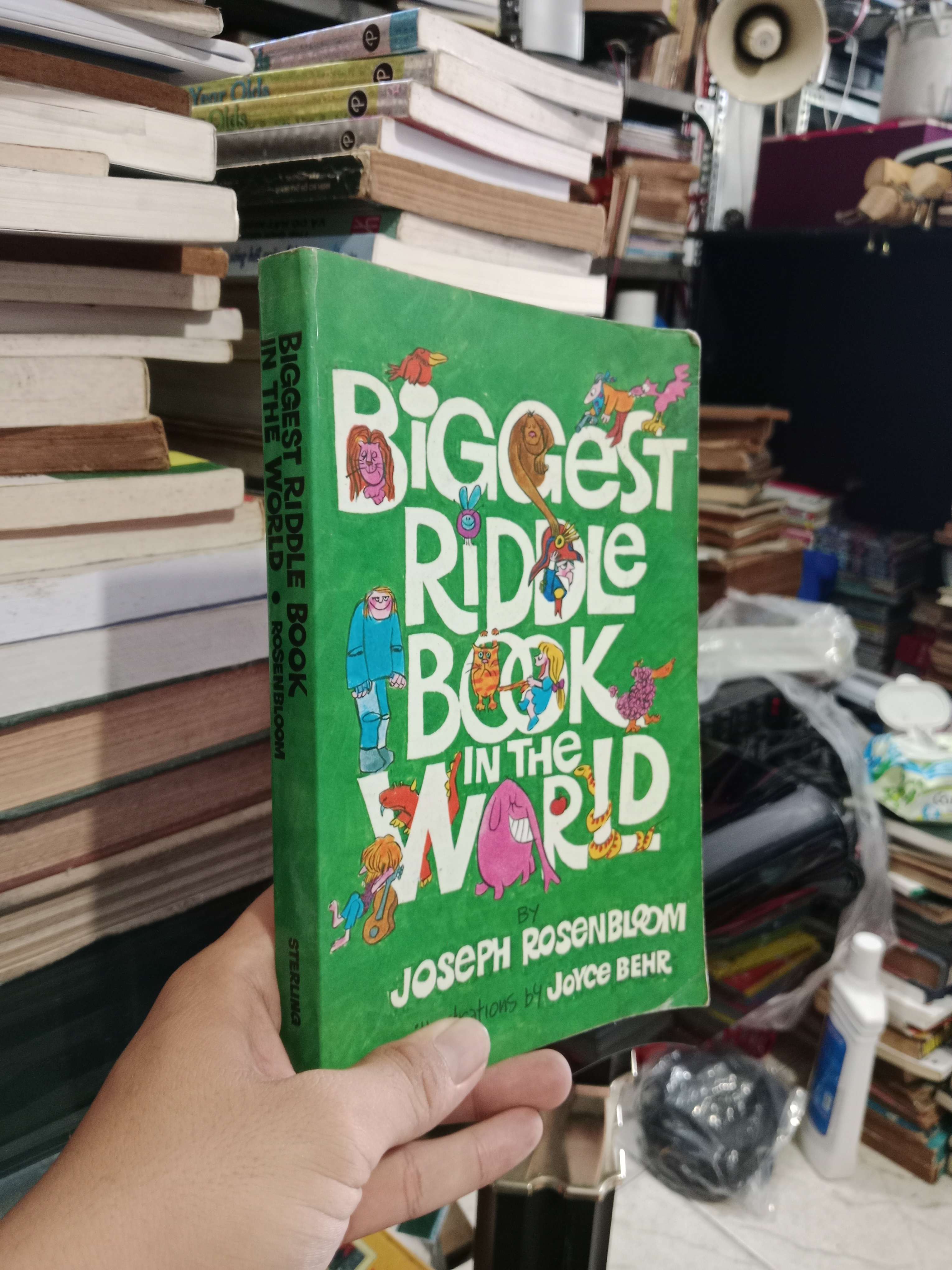 Biggest riddle book in the world - Joseph Rosenbloom mới 80% (Sách ngoại) KSX