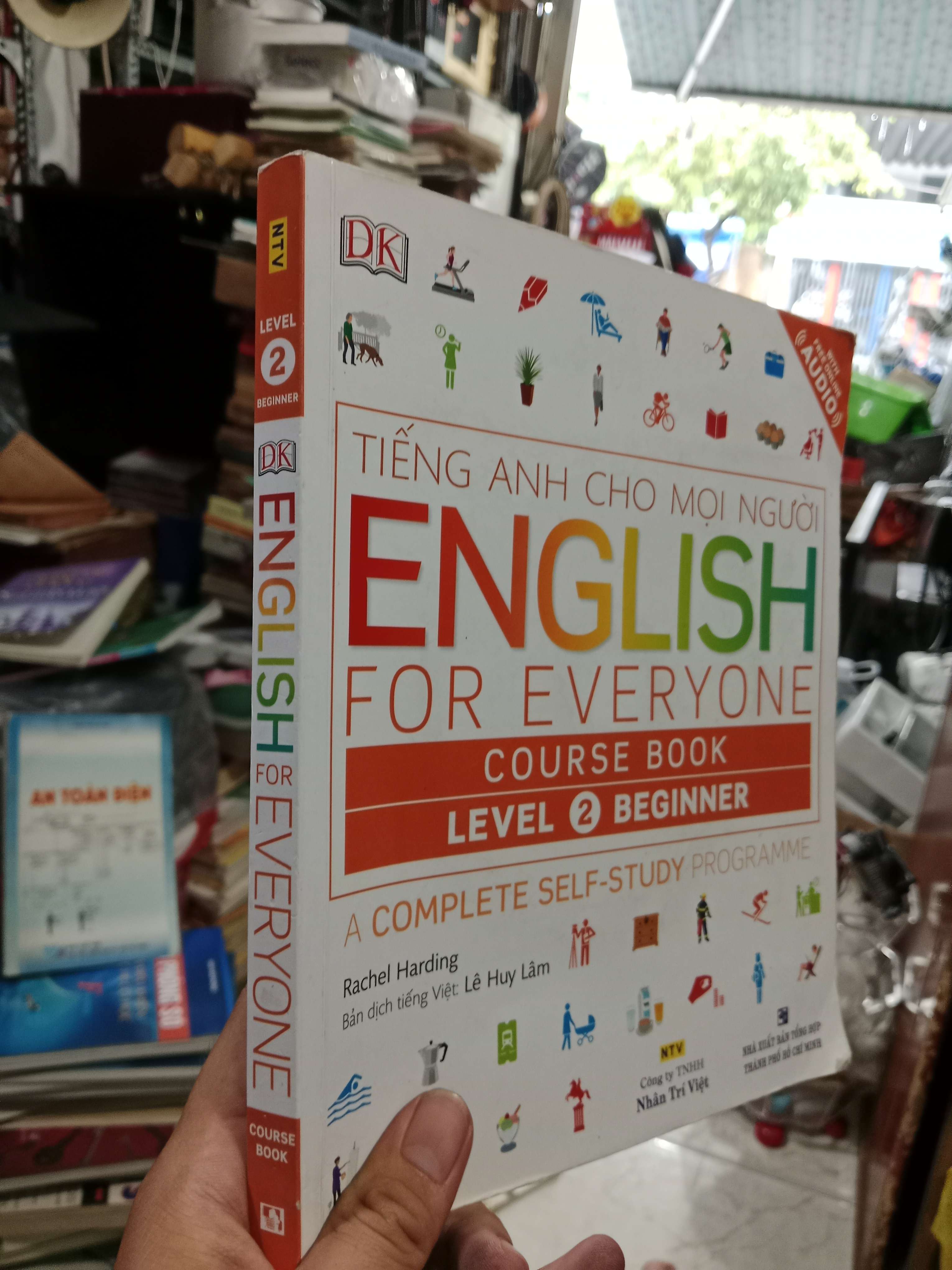 English for everyon - Tiếng Anh cho mọi người level 2 Beginner - Rachel Harding 2017 mới 80% (Sách tự học tiếng Anh) KSX