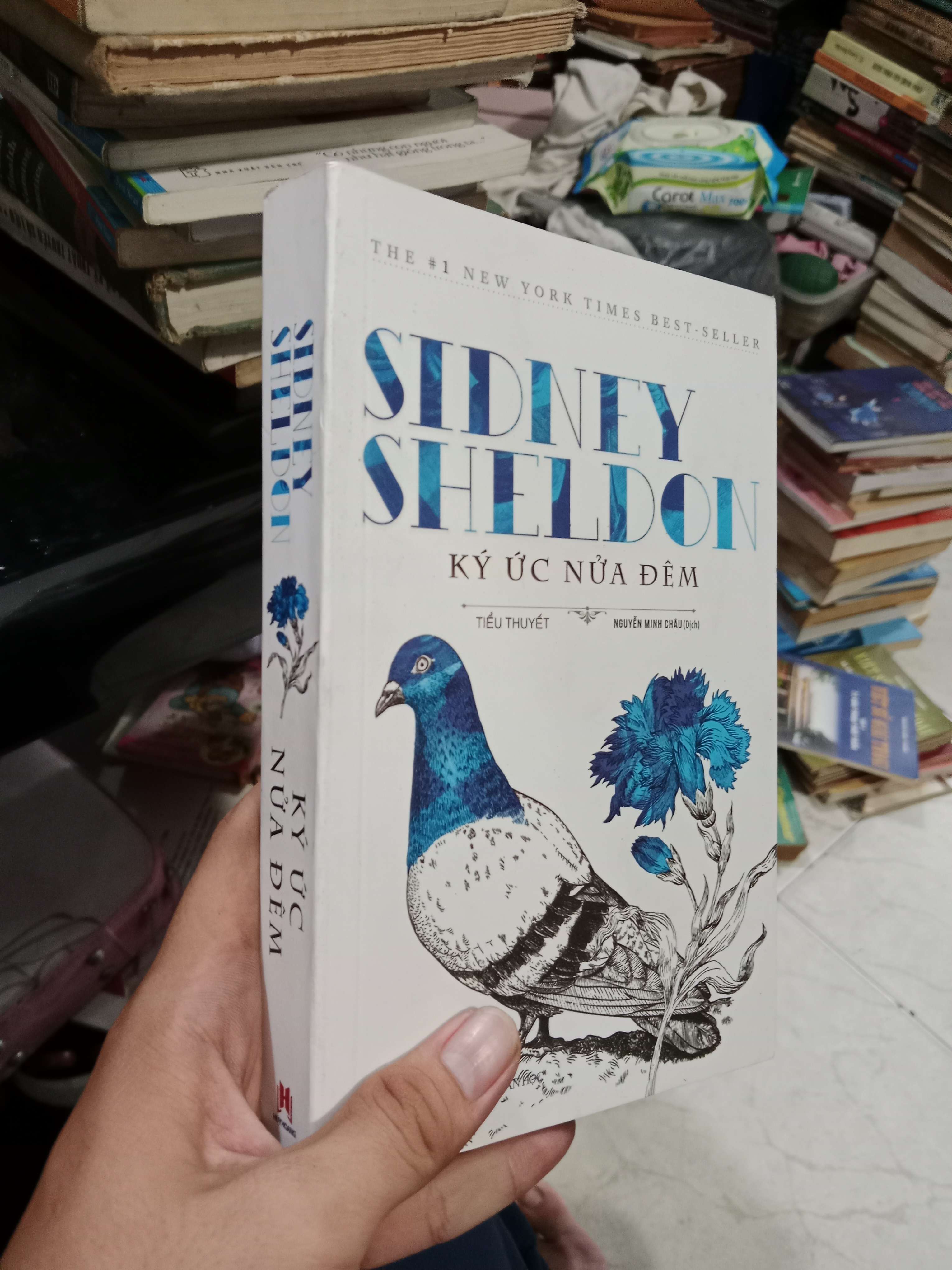 Ký ức nửa đêm - Sidney Sheldon 2016 mới 70%, có chữ (Sách văn học) KSX