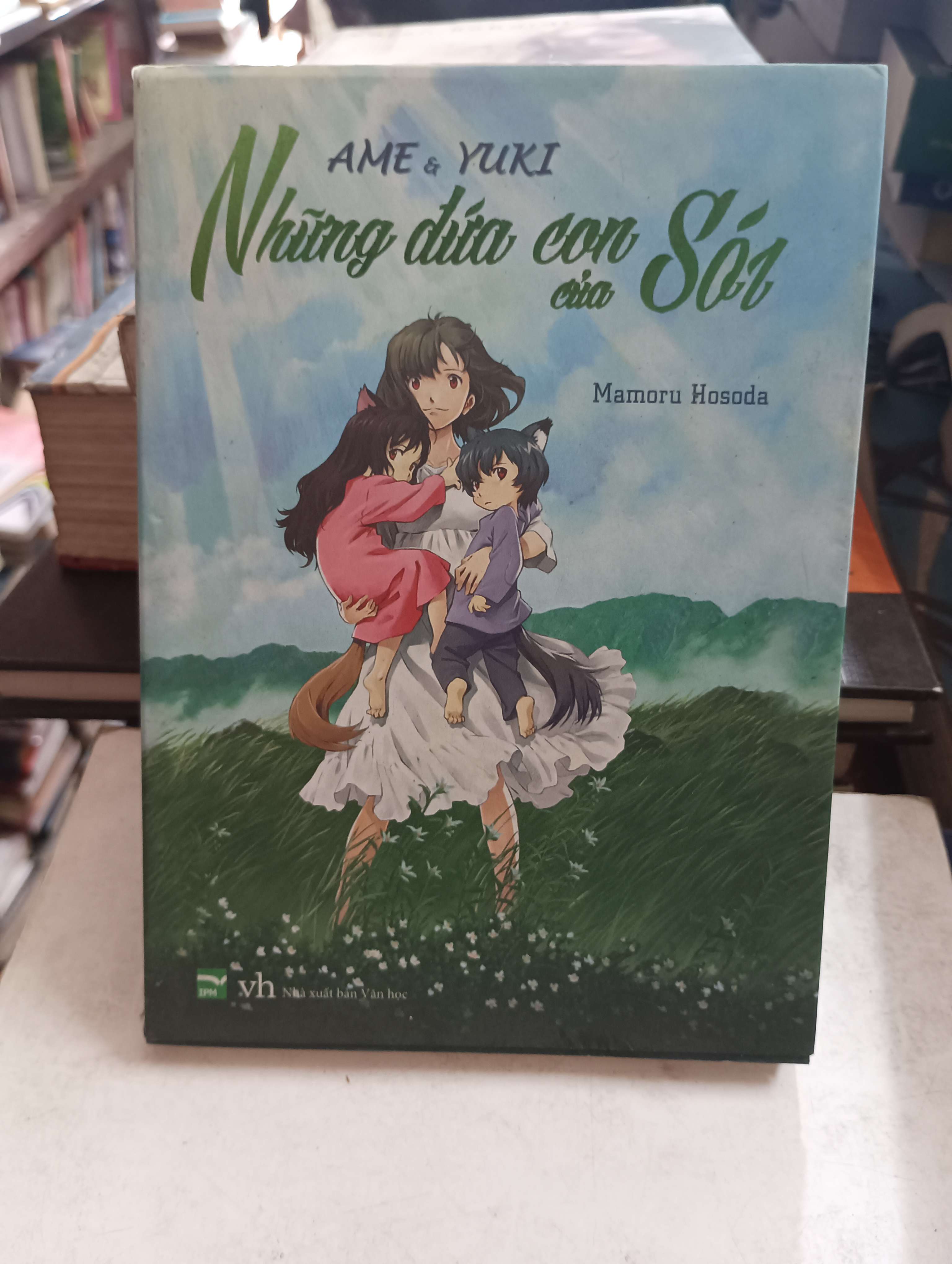 Ame & Yuki - Những Đứa Con Của Sói - Mamoru Hosoda 2015 Mới 80% (Tiểu Thuyết) OKB-K8T5