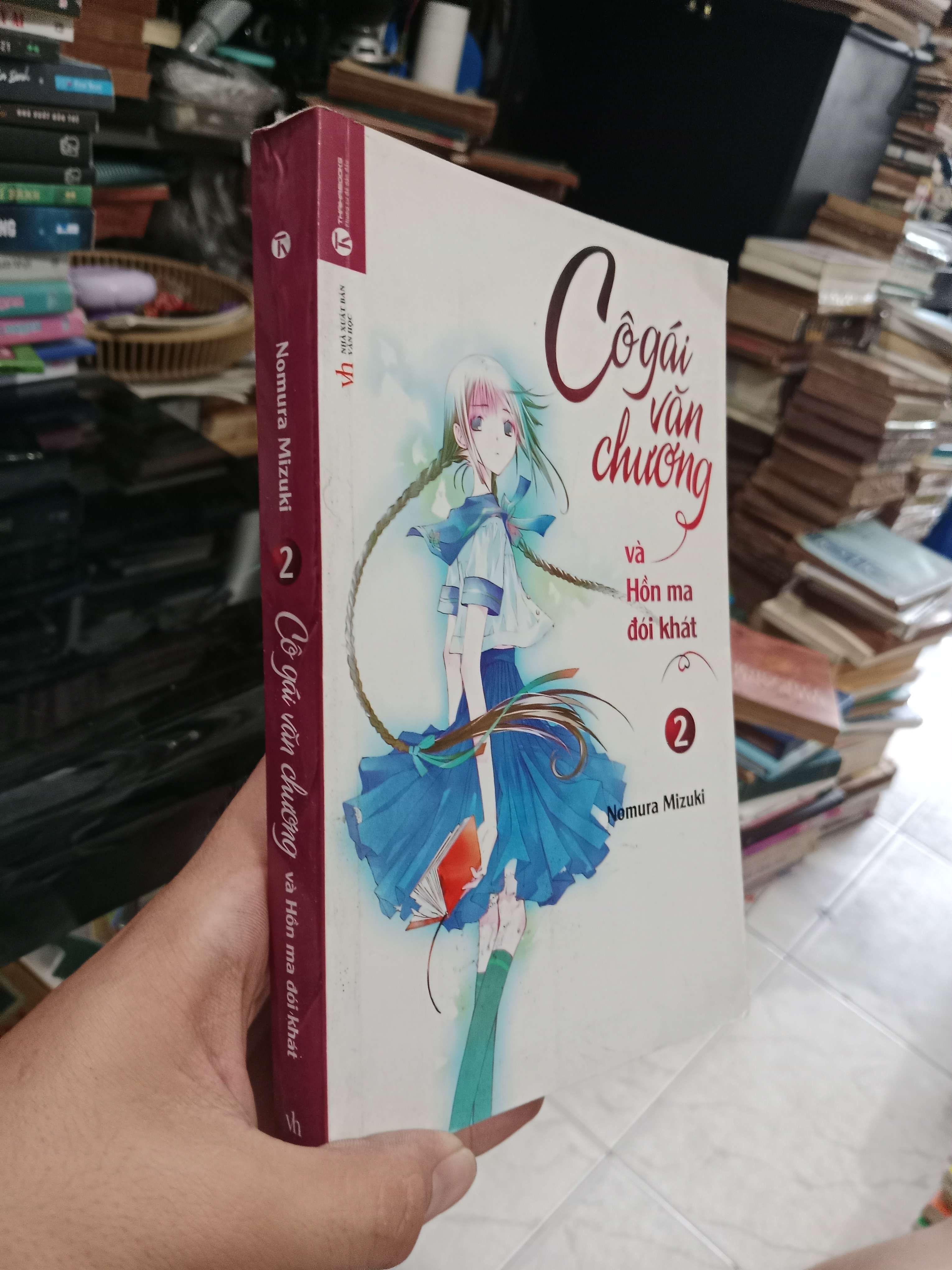 Cô gái văn chương 2 và hồn ma đói khát - Nomura Mizuki 2014 mới 80% (Sách văn học) KSX