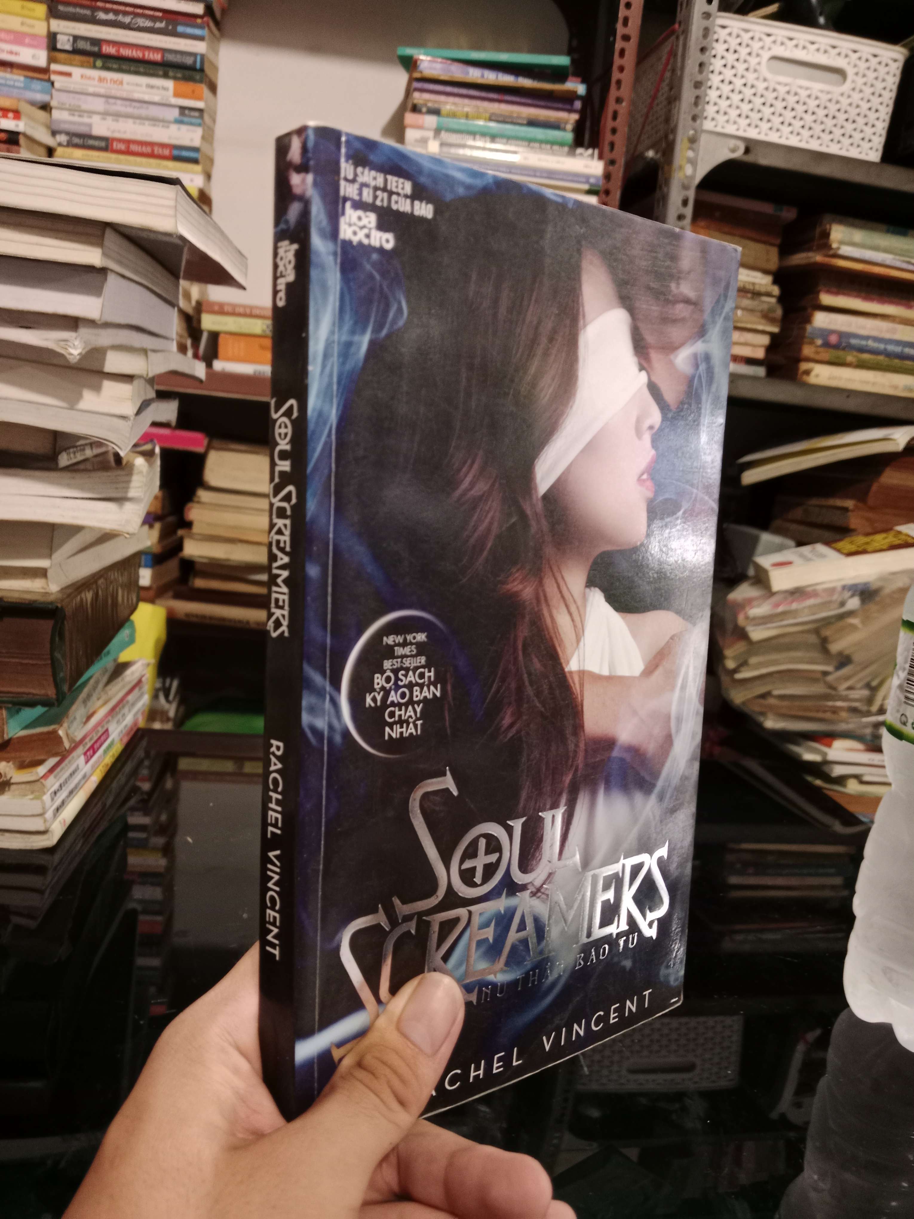 Soul Creamers: Nữ thần báo tư - Rachel Vincent 2013 mới 80% (Sách văn học) KSX