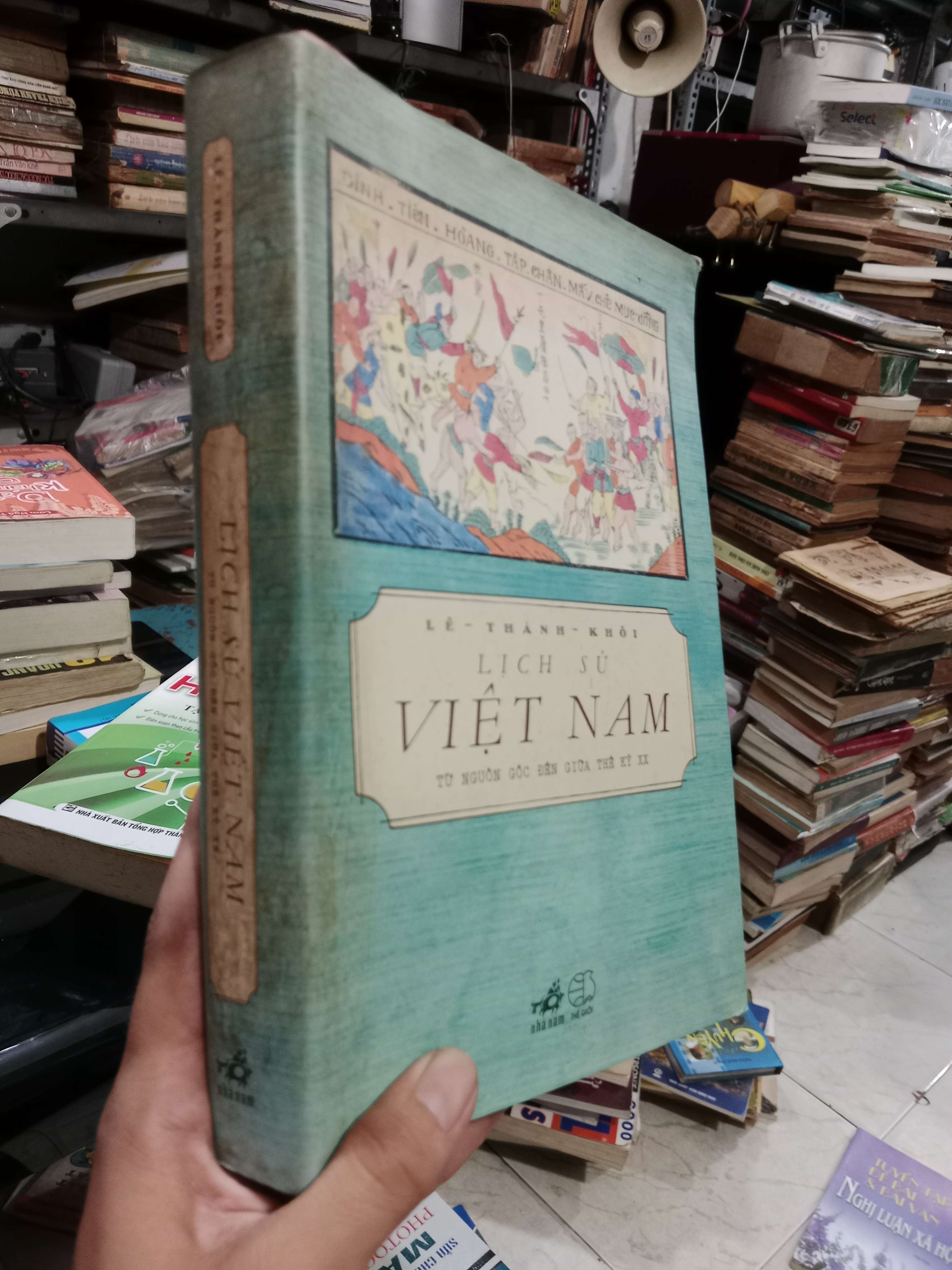 Lịch sử Việt Nam từ nguồn gốc đến giữa thế kỉ XX - Lê Thành Khôi 2014 mới 80% (Sách lịch sử - triết học) KSX
