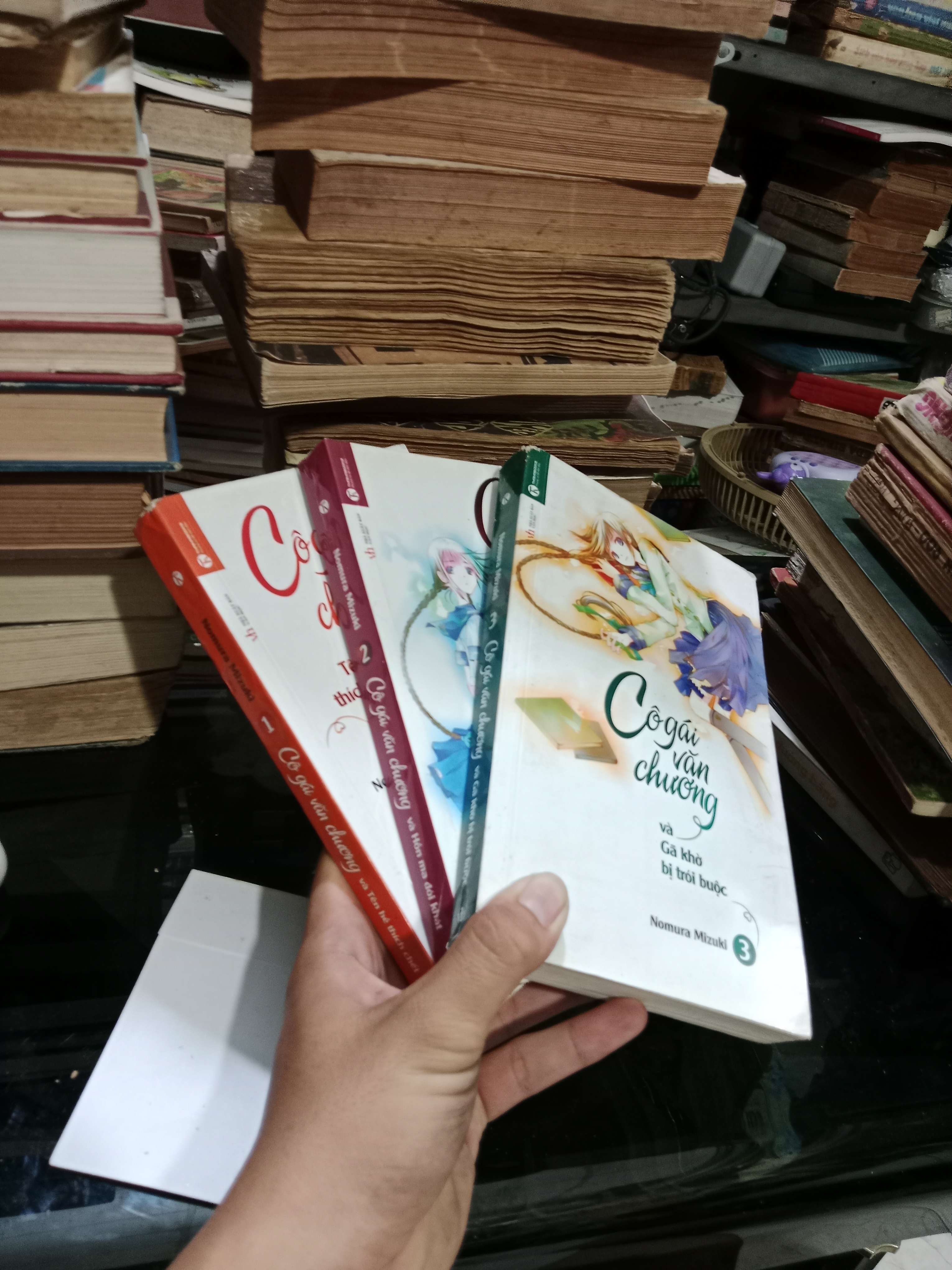 3 cuốn Cô gái văn chương - Nomura Mizuki 2015 mới 80% (Sách văn học) KSX