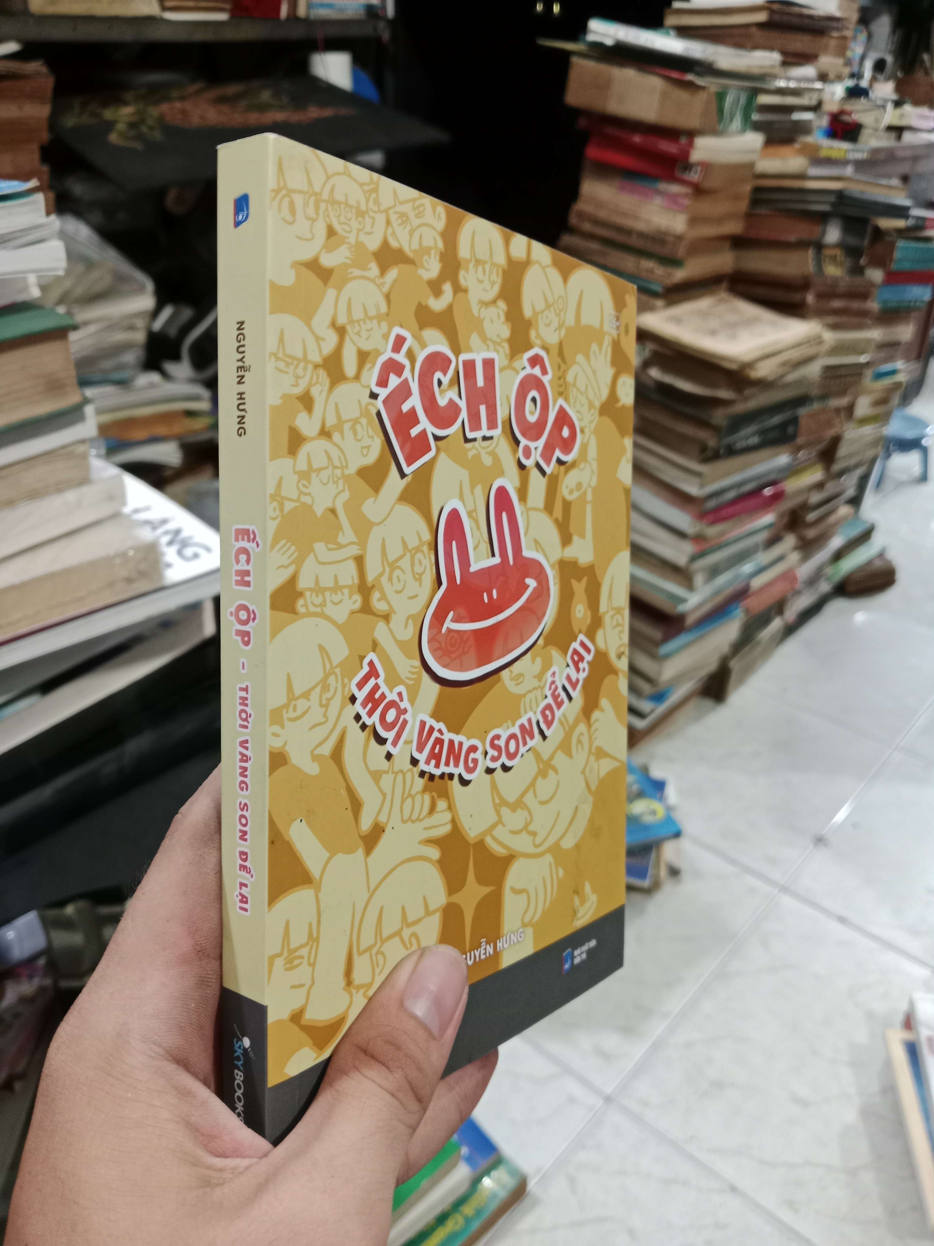 Ếch ộp - thời vàng son để lại - Nguyễn Hưng 2024 mới 80% (Sách văn học) KSX