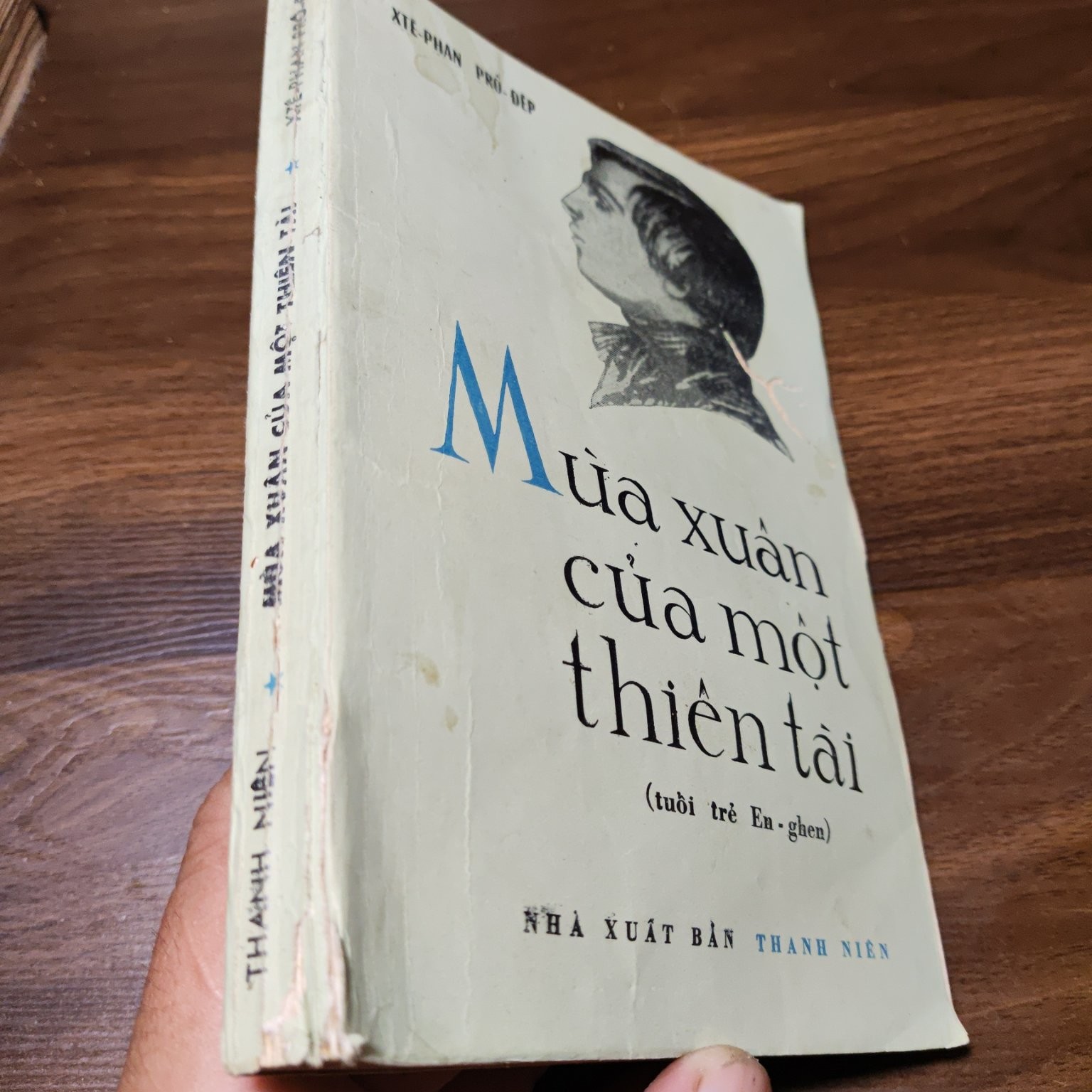 Mùa xuân của một thiên tài (tuổi trẻ En-ghen) - Xtê-phan Prô-đép 1971 mới 70% tróc gáy (Sách văn học) LNTQ