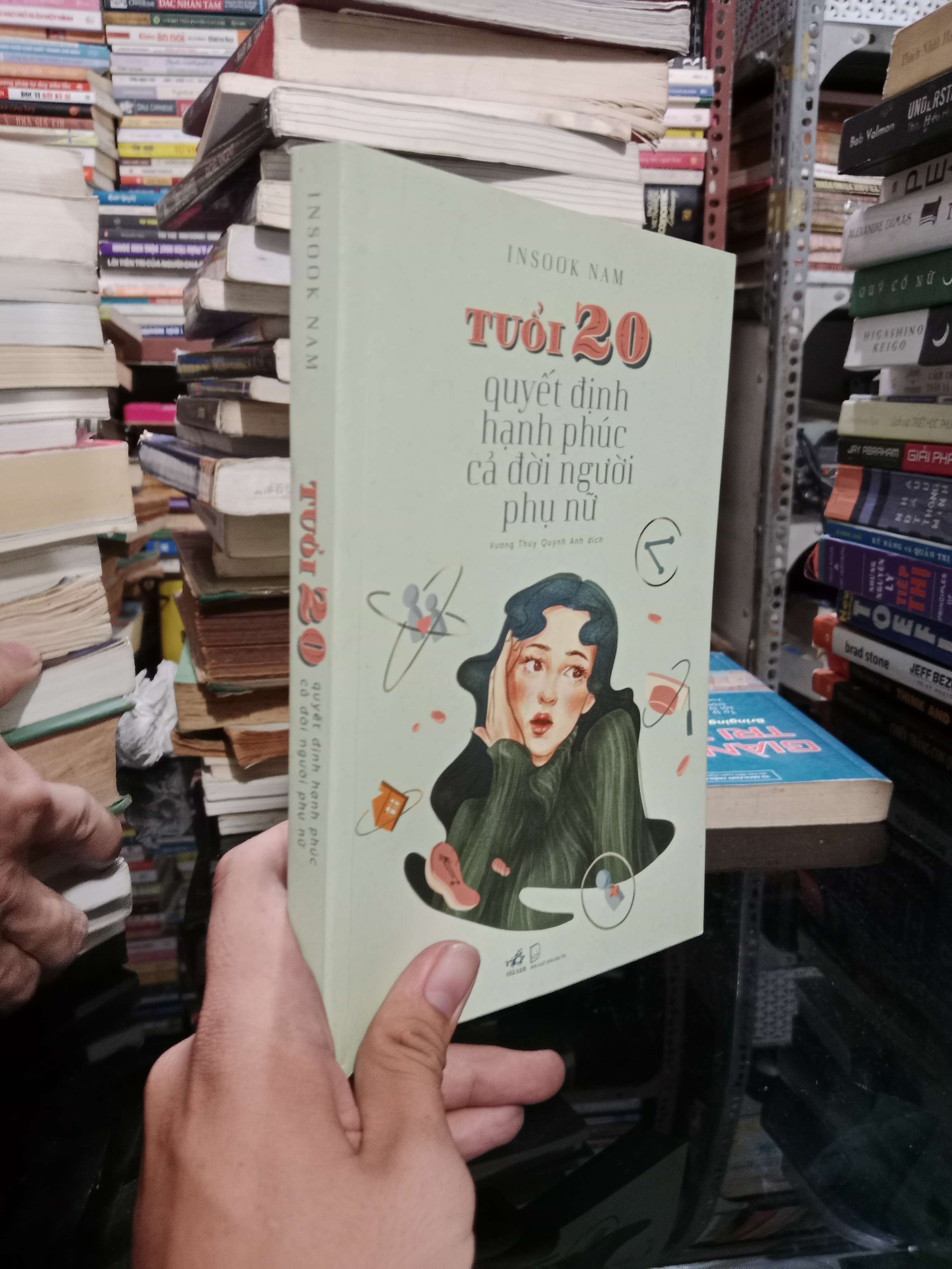Tuổi 20 quyết định hạnh phúc cả đời người phụ nữ - Insook Nam 2021 mới 70%, có chữ, gạch chân (Sách kỹ năng) KSX