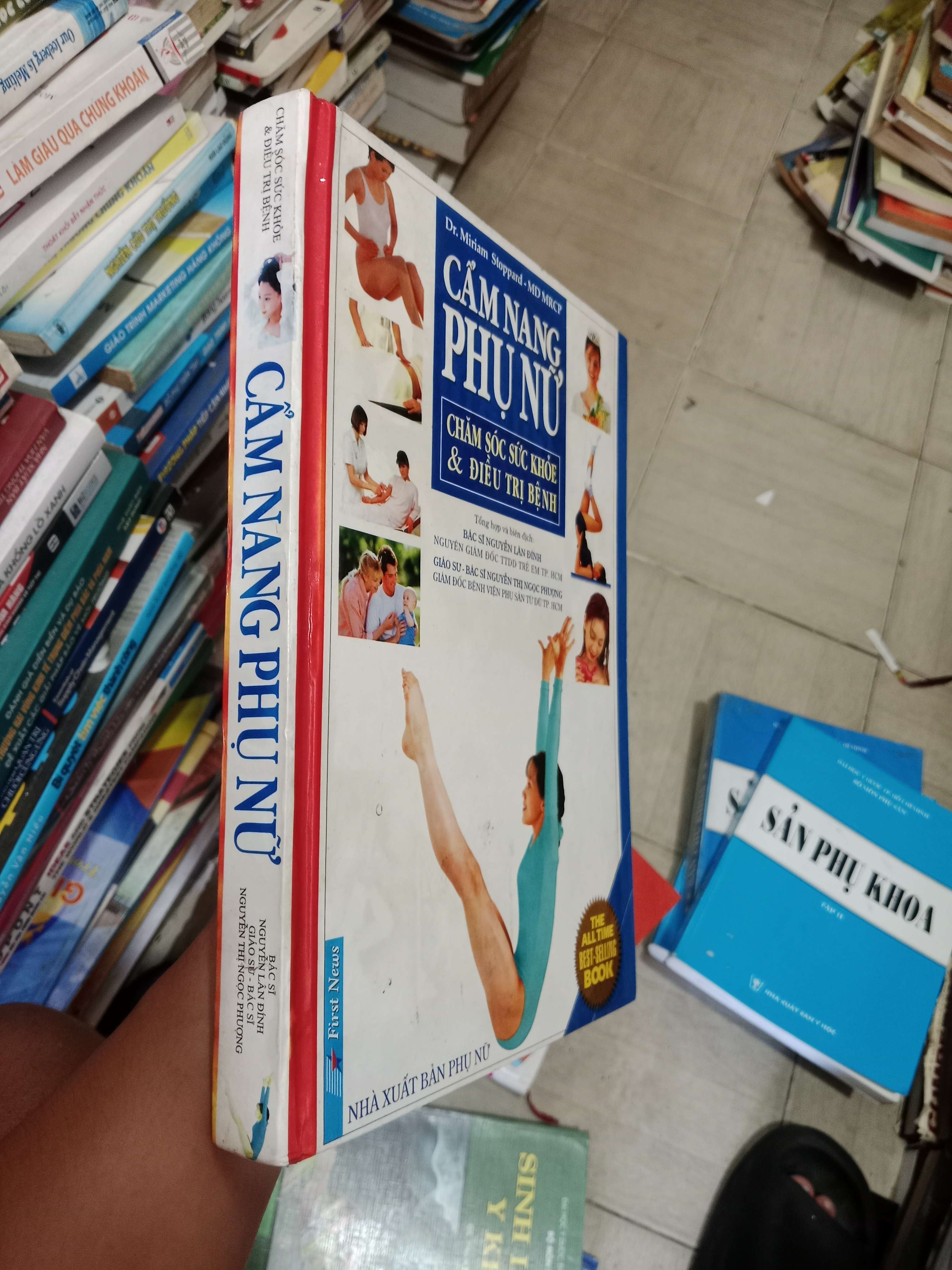 Cẩm Nang Phụ Nữ - Chăm Sóc Sức Khỏe & Điều Trị Bệnh - Dr. Miriam Stoppard - MD MRCP 2001 Mới 80% (Sách Y học - Sức khỏe - Thể thao) OKB-K4T1