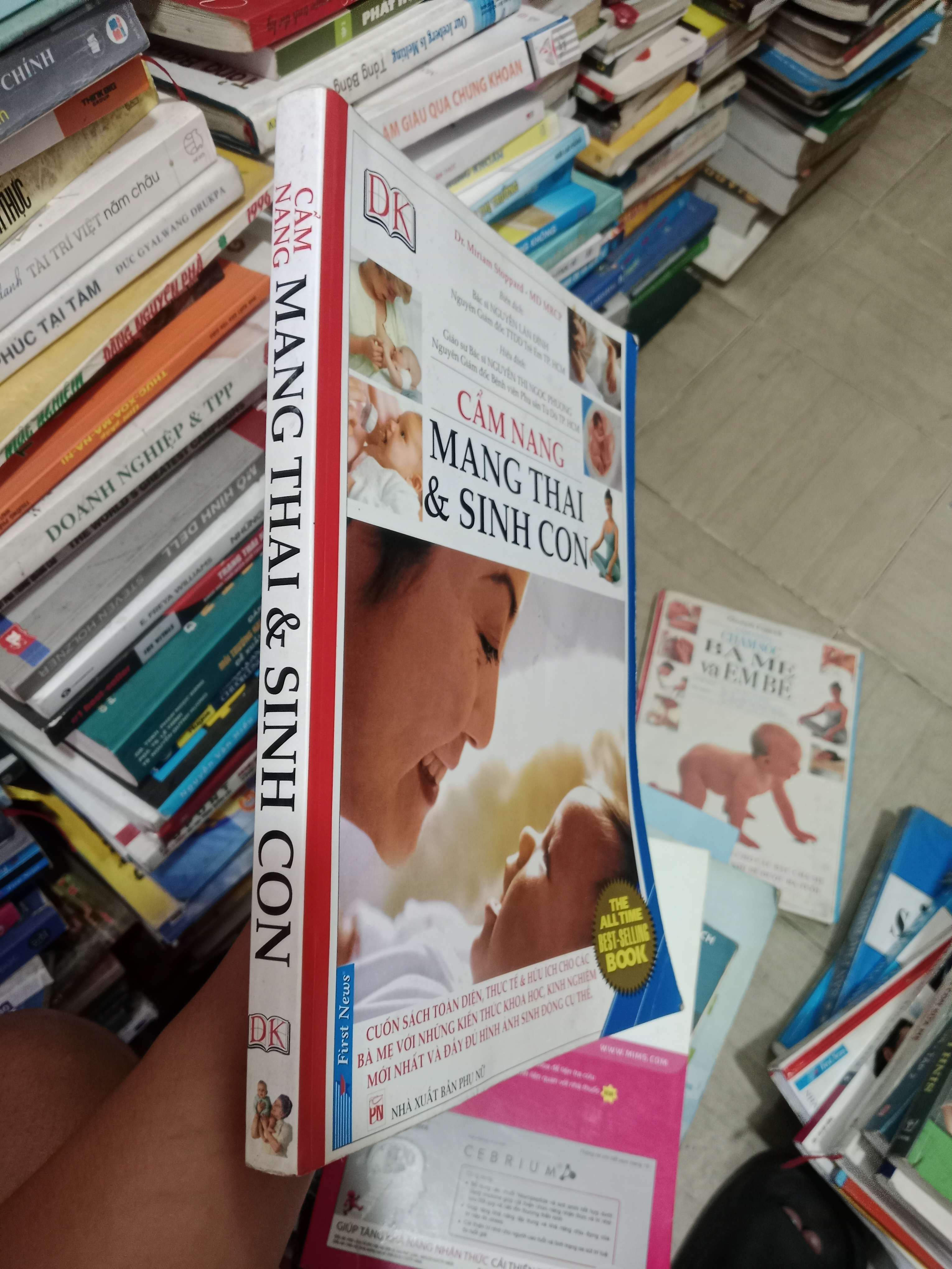 Cẩm Nang Mang Thai & Sinh Con - Dr. Miriam Stoppard 2016 Mới 80% (Sách Y học - Sức khỏe - Thể thao) OKB-K4T1