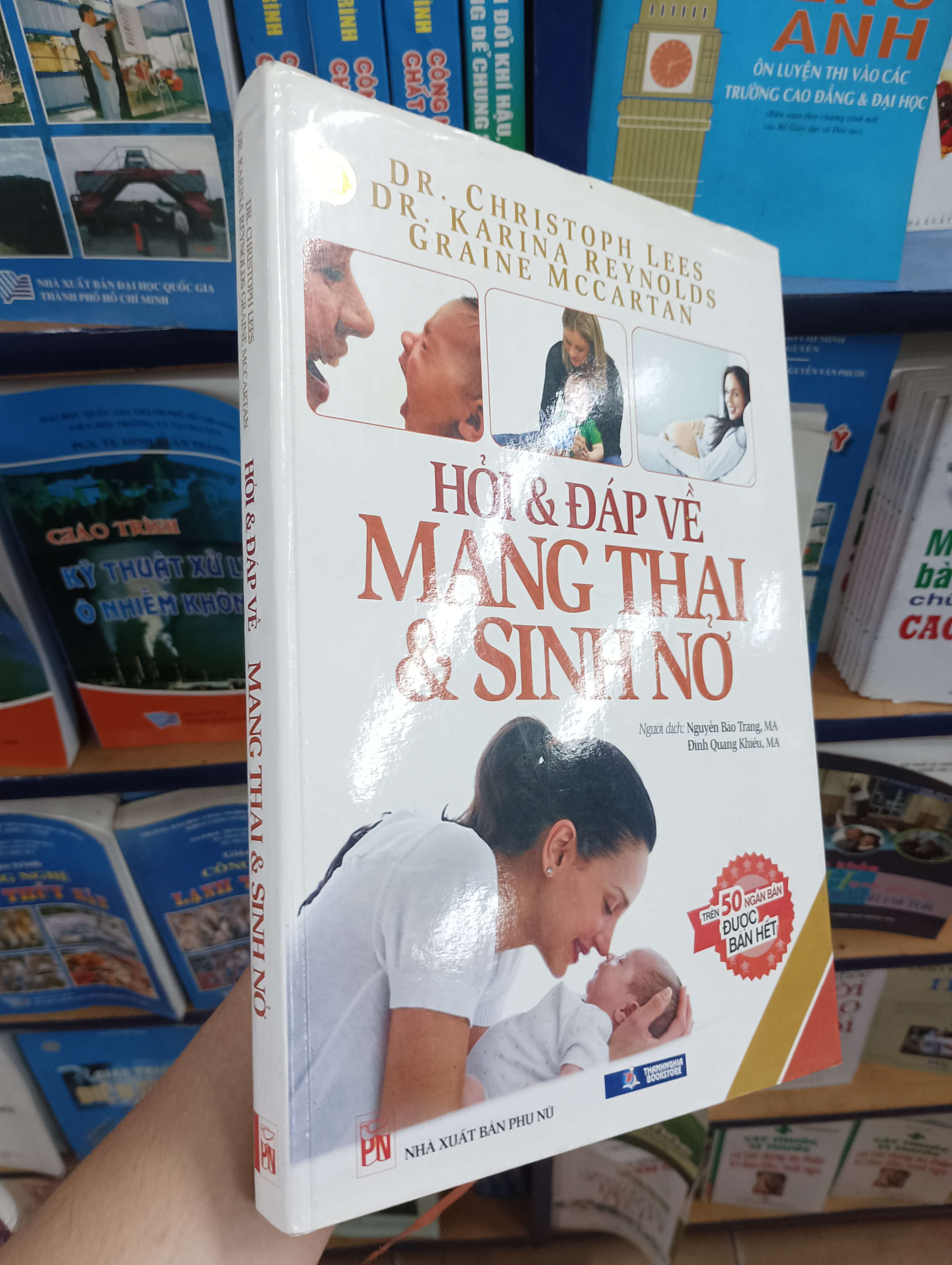 Hỏi & Đáp Về Mang Thai & Sinh Nở - Dr. Christoph Lees, Dr. Karina Reynolds, Graine McCartan 2005 (Sách kiến thức tổng hợp) VAVO