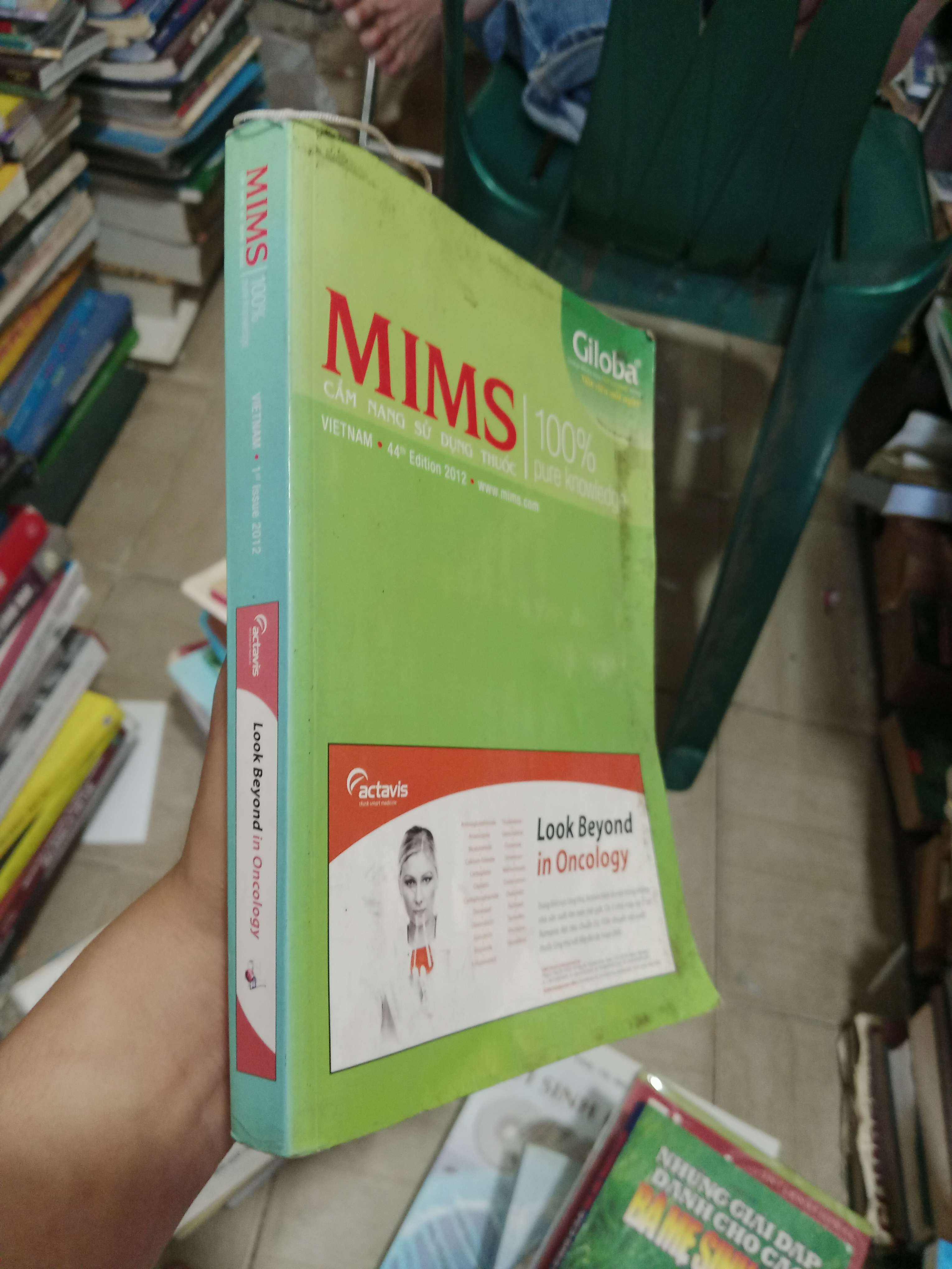 MIMS: Cẩm nang sử dụng thuốc (Vietnam - 44th Edition 2012) 2012 Mới 80% (Sách Y học - Sức khỏe - Thể thao) OKB-K4T2