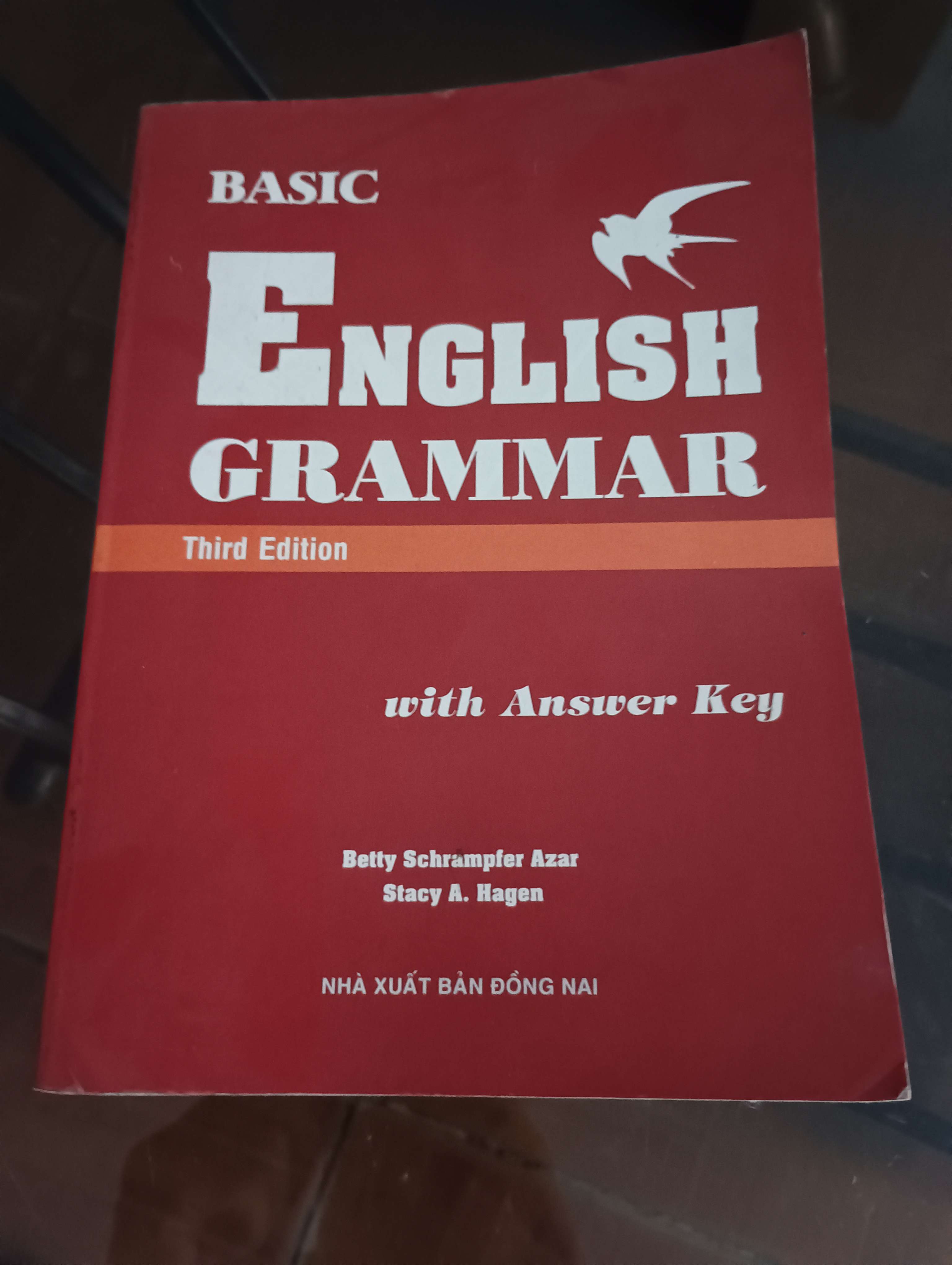 Basic English Grammar (Third Edition) - Betty Schrampfer Azar, Stacy A. Hagen 2009 (Sách học ngoại ngữ) VAVO