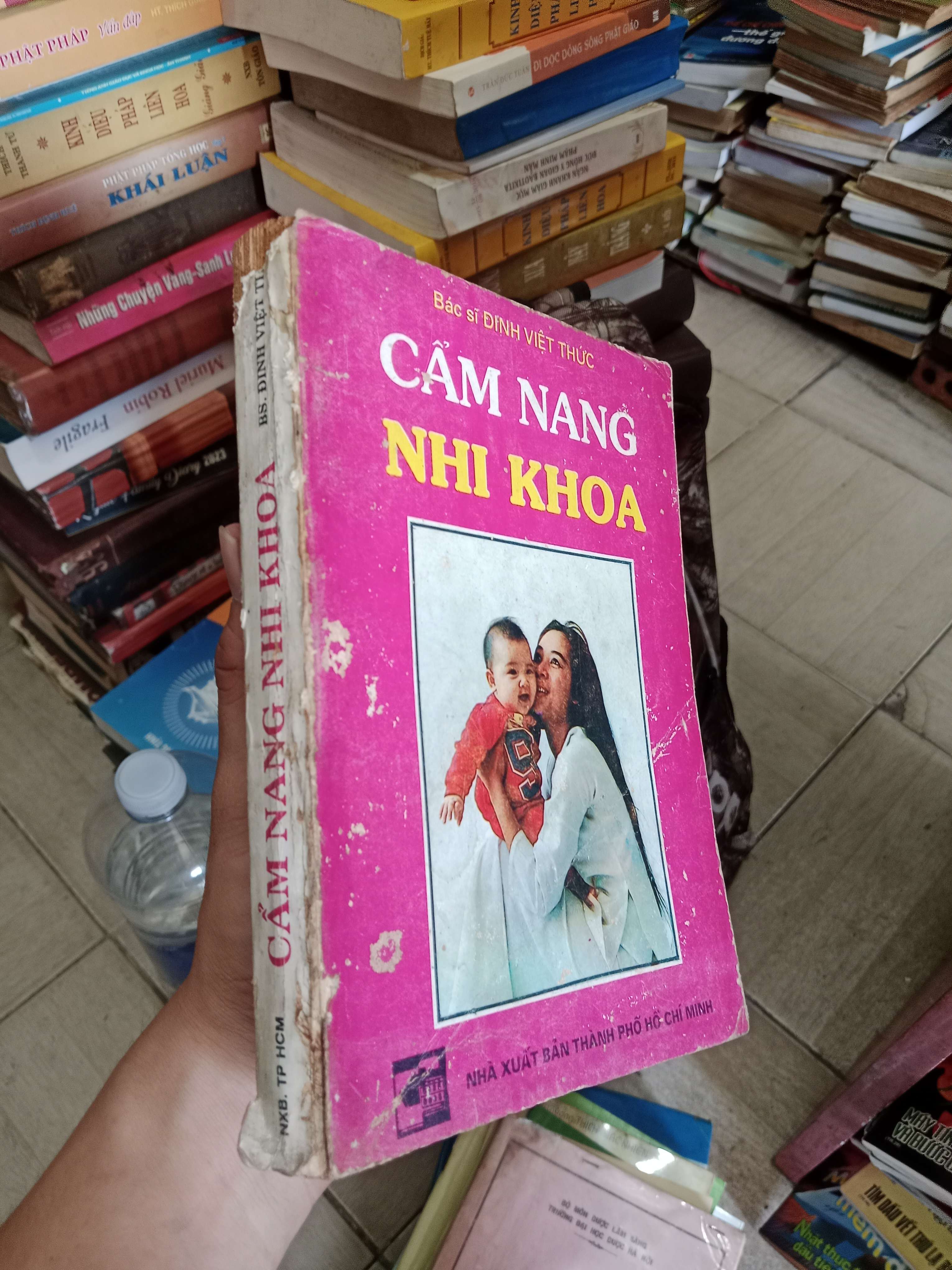 Cẩm nang nhi khoa - Bác sĩ Đinh Việt Thức 1991 Mới 70% (Sách Y học - Sức khỏe - Thể thao) OKB-K4T2