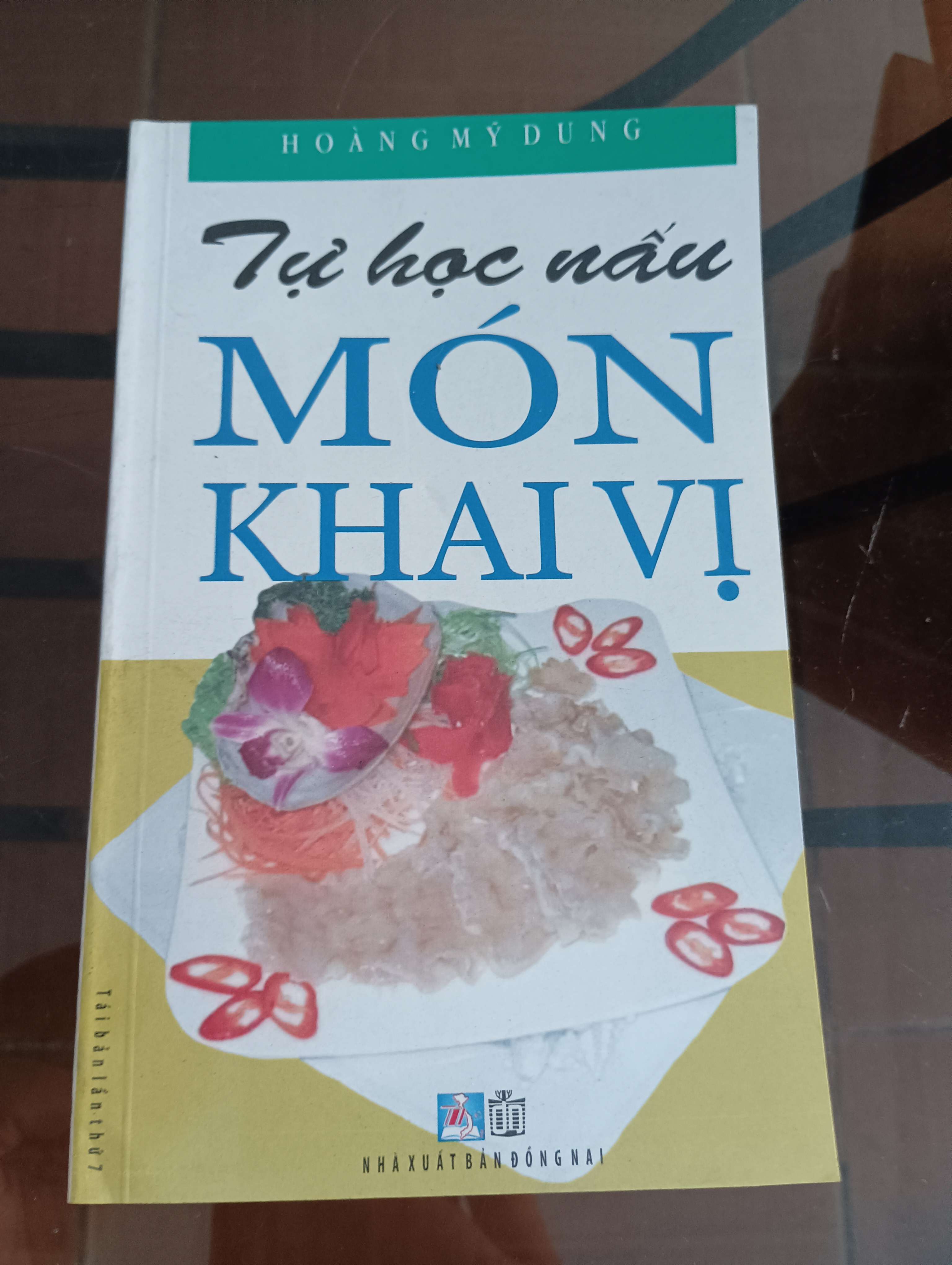 Tự học nấu món khai vị - Hoàng Mỹ Dung 2011 (Sách kiến thức tổng hợp) VAVO