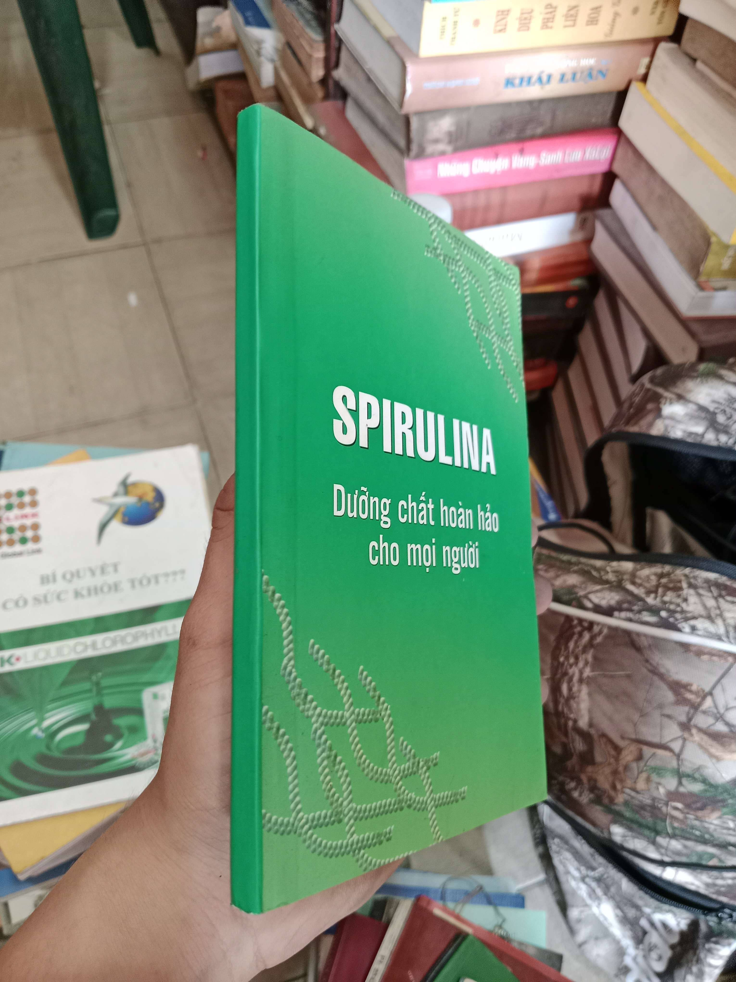 Spirulina - Dưỡng chất hoàn hảo cho mọi người 2017 Mới 80% (Sách kiến thức tổng hợp) OKB-K4T3