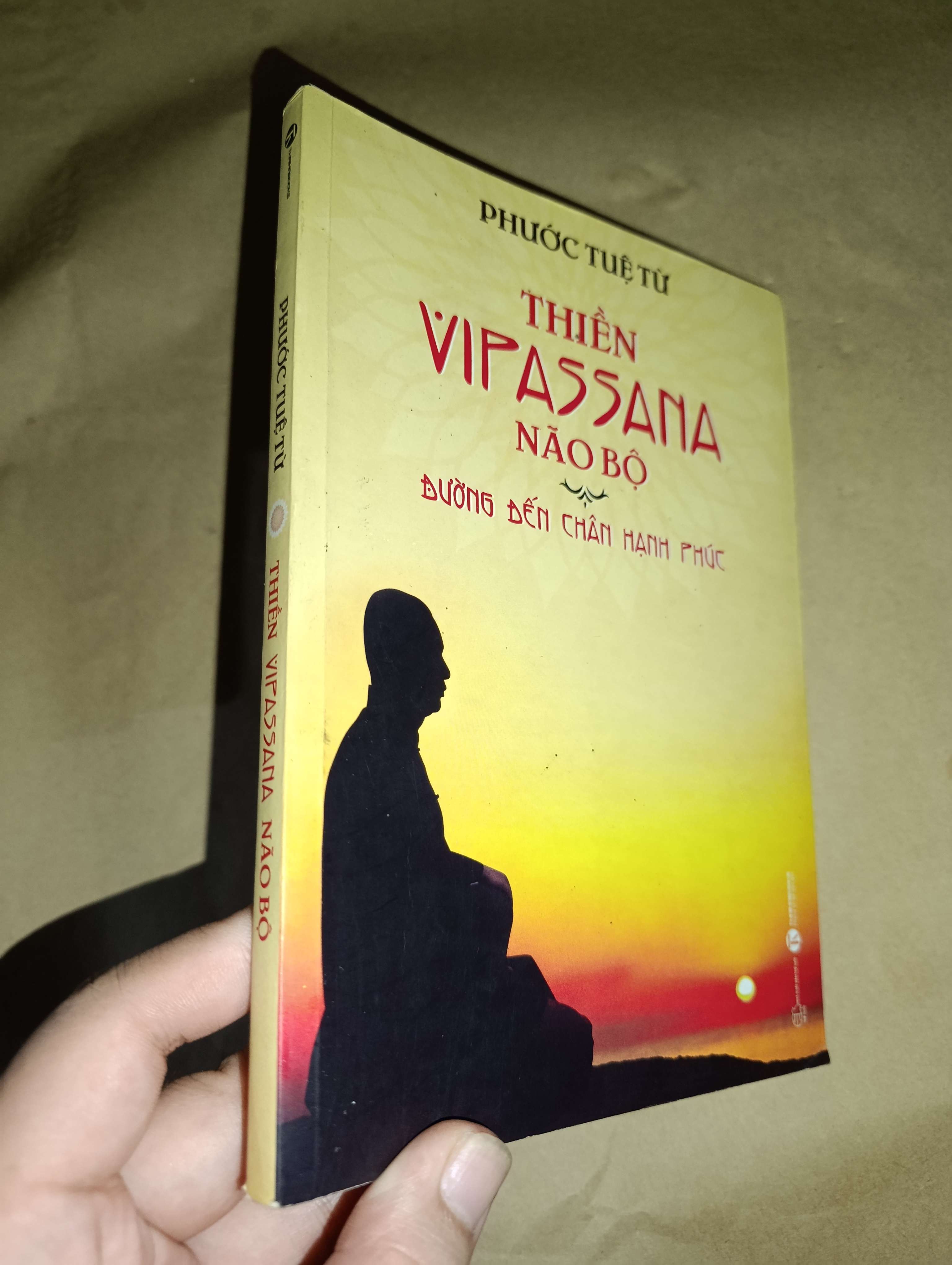 Thiền vipassana não bộ - Phước Tuệ Từ 2023 mới 80% (Sách tôn giáo - tâm linh) GZB
