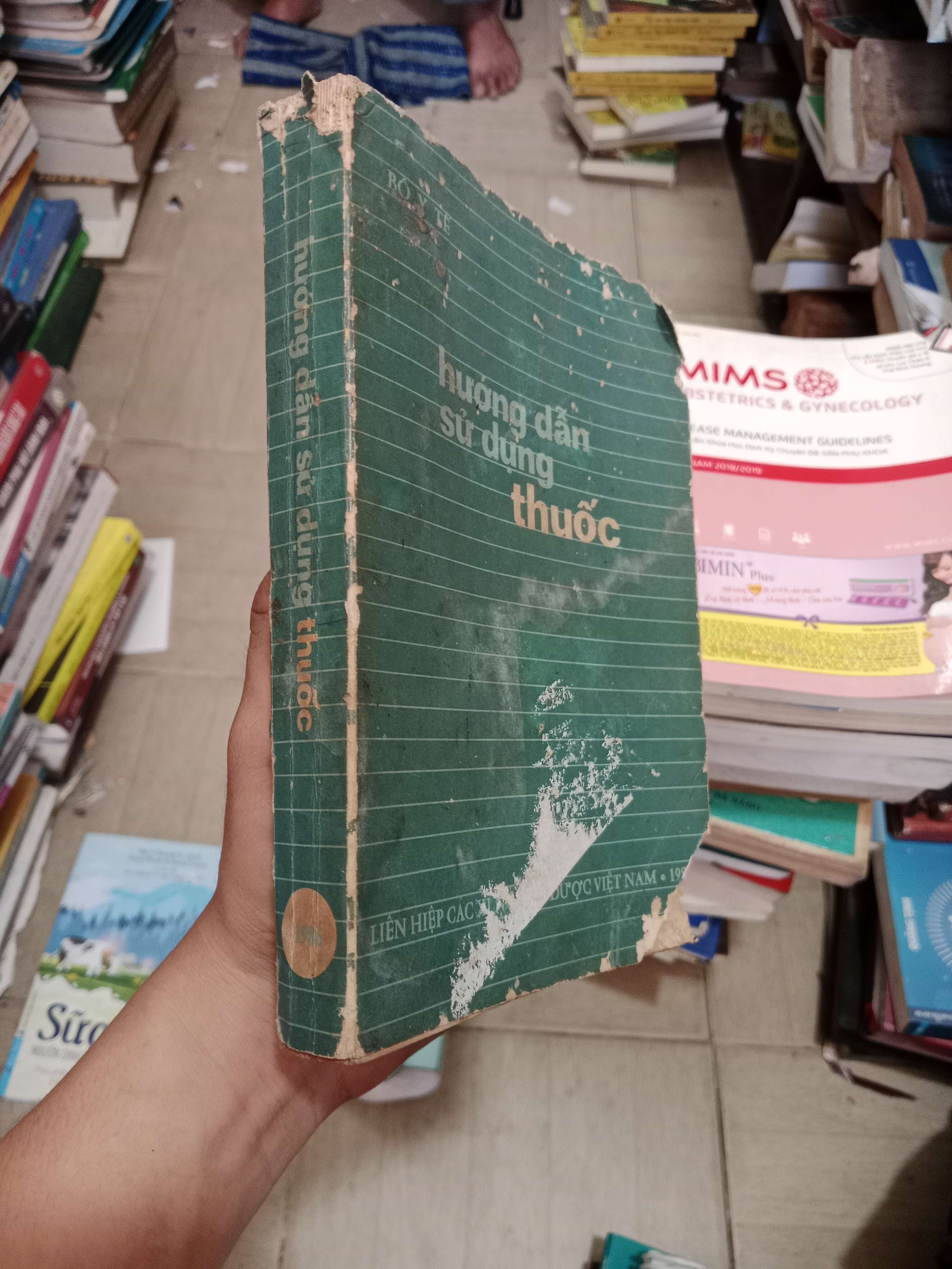 Hướng dẫn sử dụng thuốc 1986 Mới 80% (Sách Y học - Sức khỏe - Thể thao) OKB-K4T2