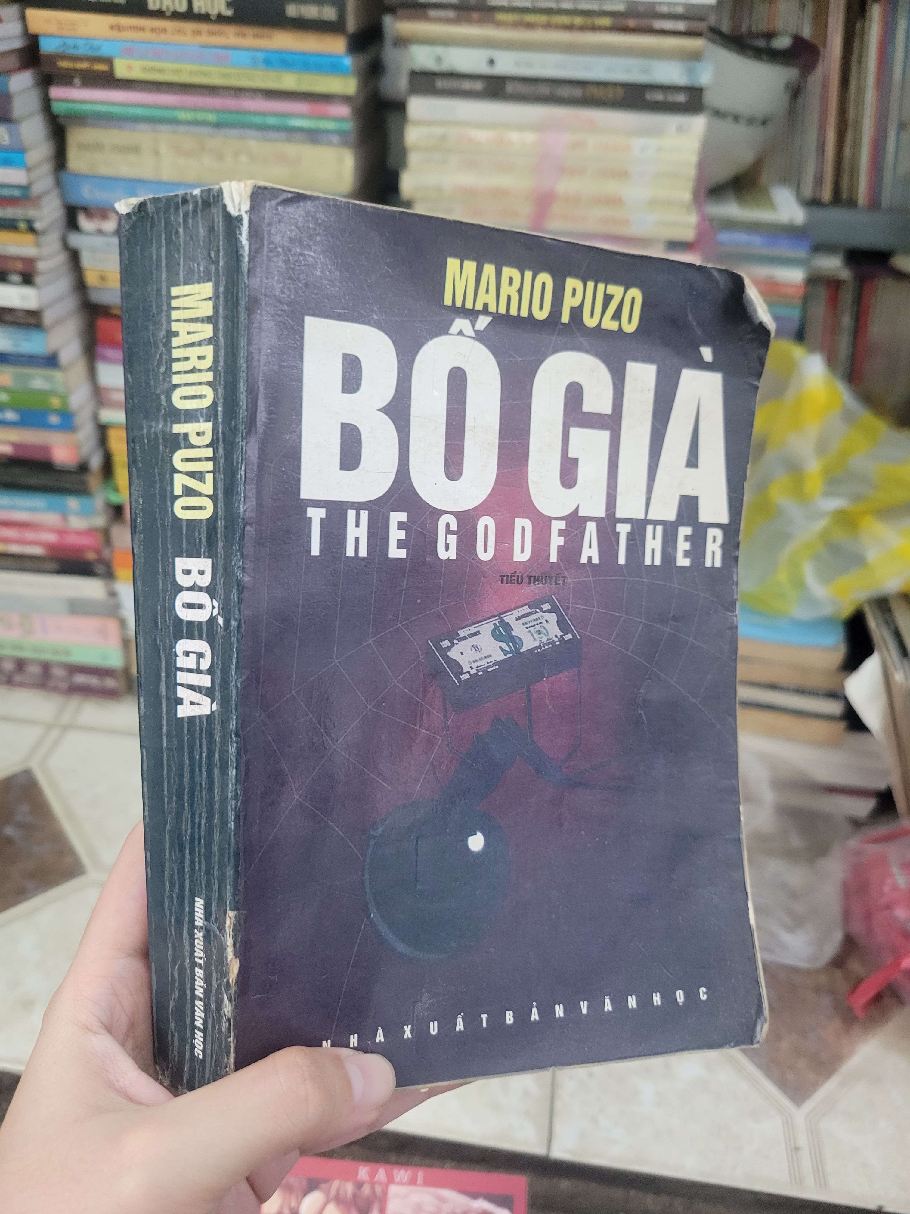 Bố già - Mario Puzo 2001 mới 70% có chữ, tróc gáy (Sách văn học) BGB
