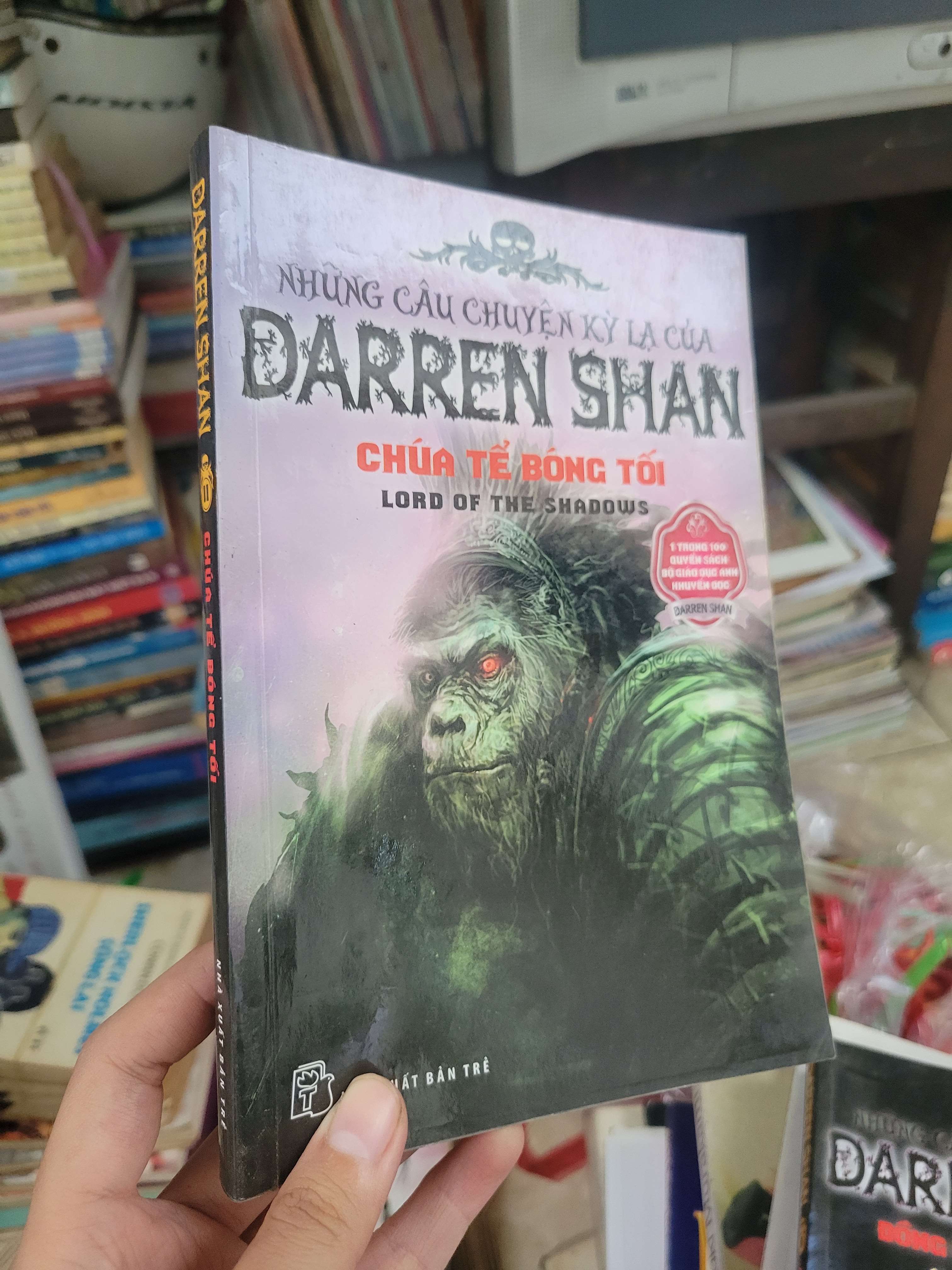 Chúa tể bóng tối - Darren Shan 2011 mới 80% (Sách văn học) BGB