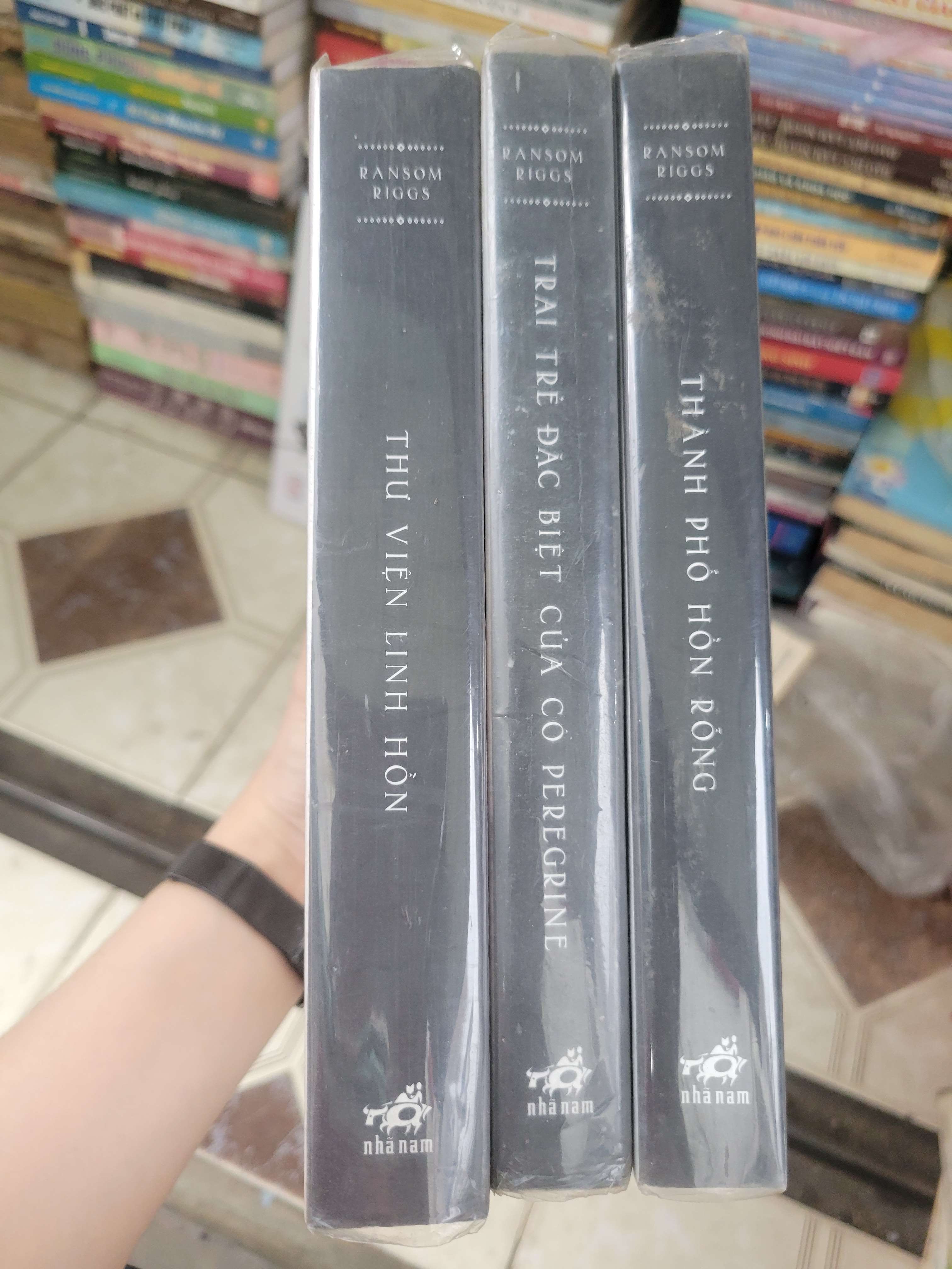 3 cuốn trại trẻ đặc biệt của cô Peregrine - Ransom Riggs mới 80% (Sách văn học) BGB