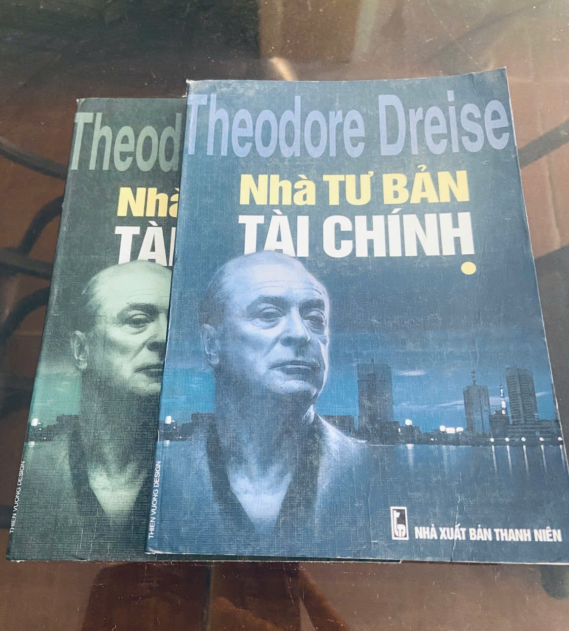 Nhà tư bản tài chính (2 tập) - Văn học VAVOY-22